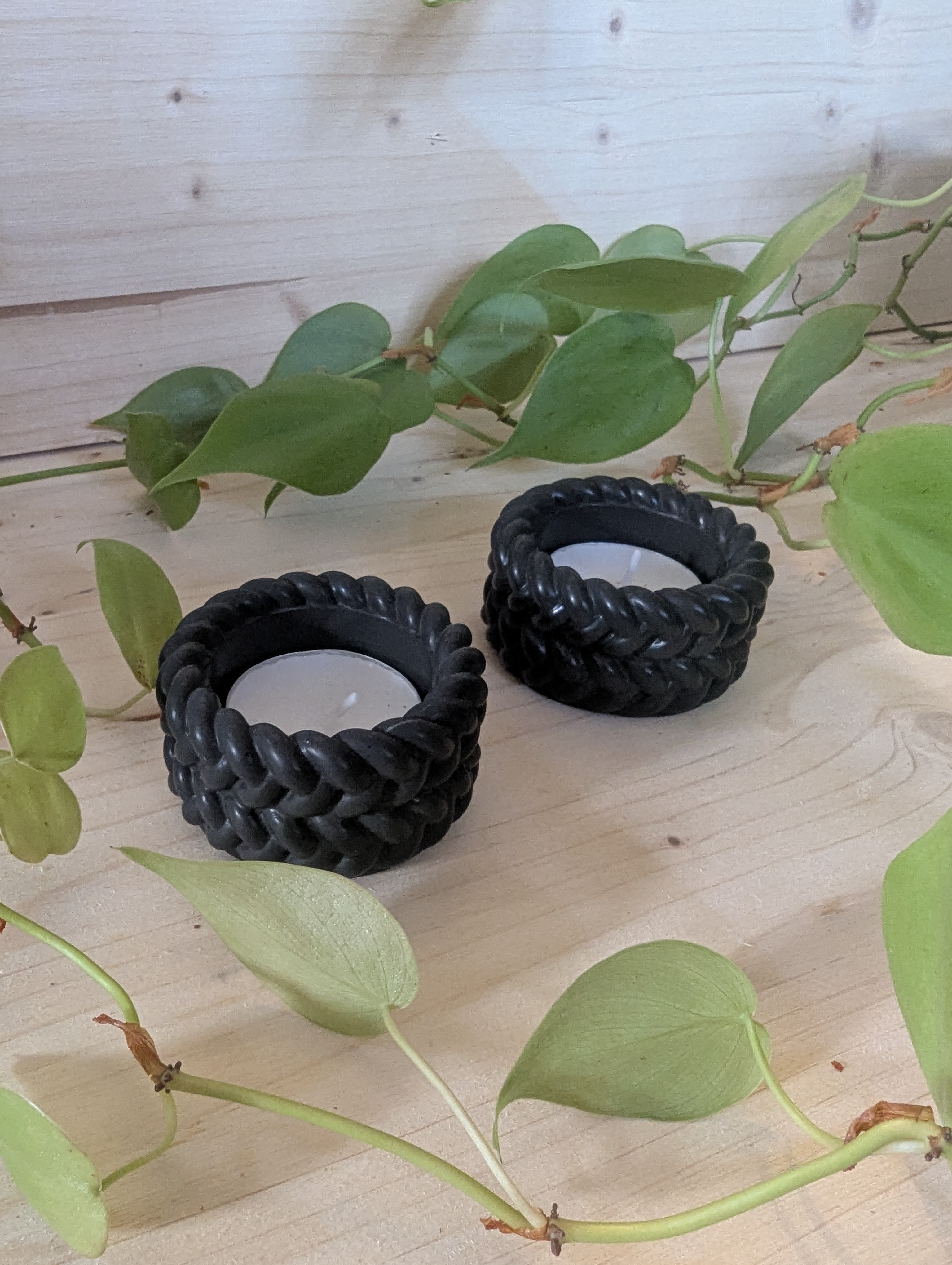 Teelichthalter geflochten