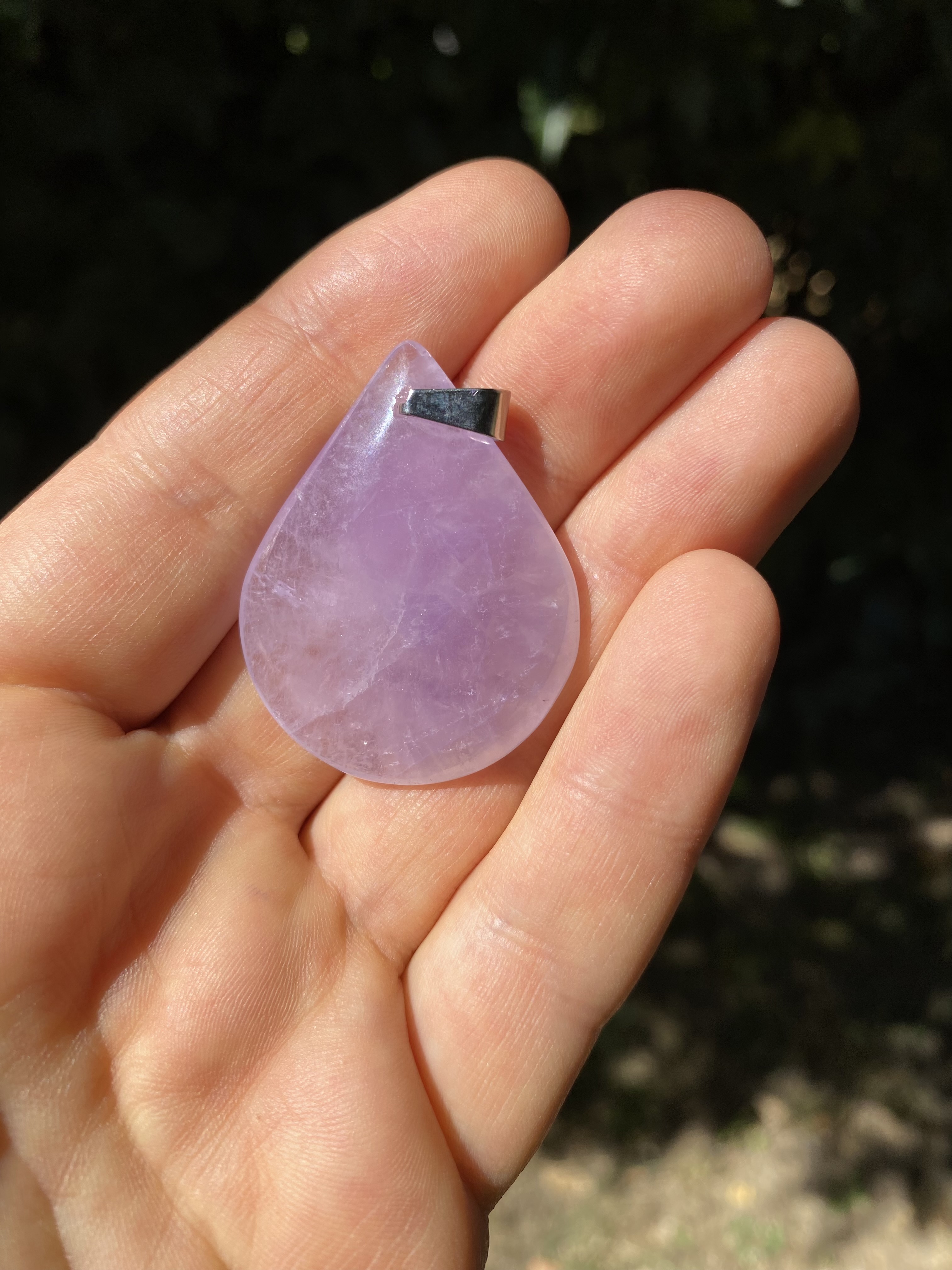 Pendentif en améthyste