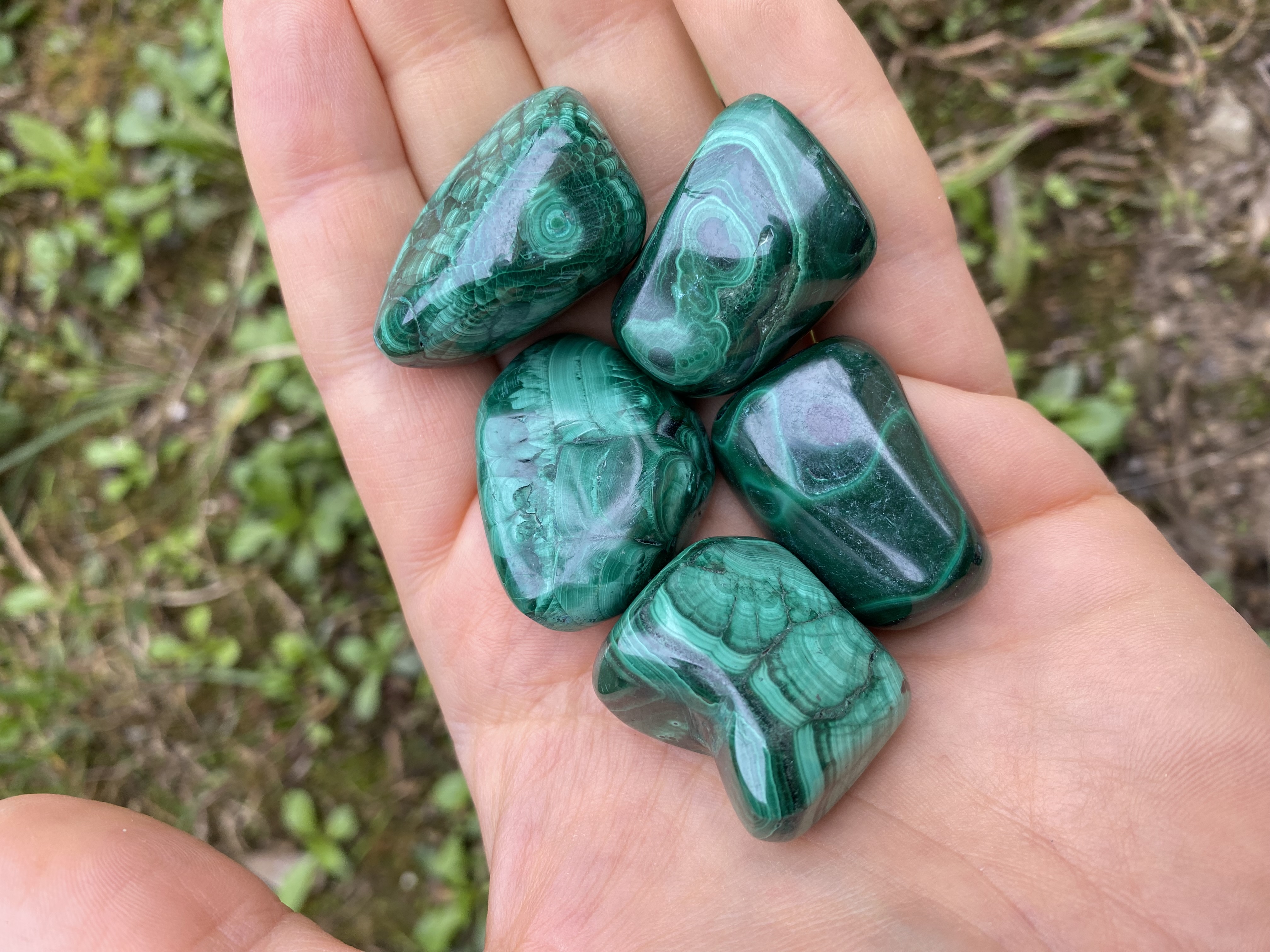 Pierre roulée en malachite 