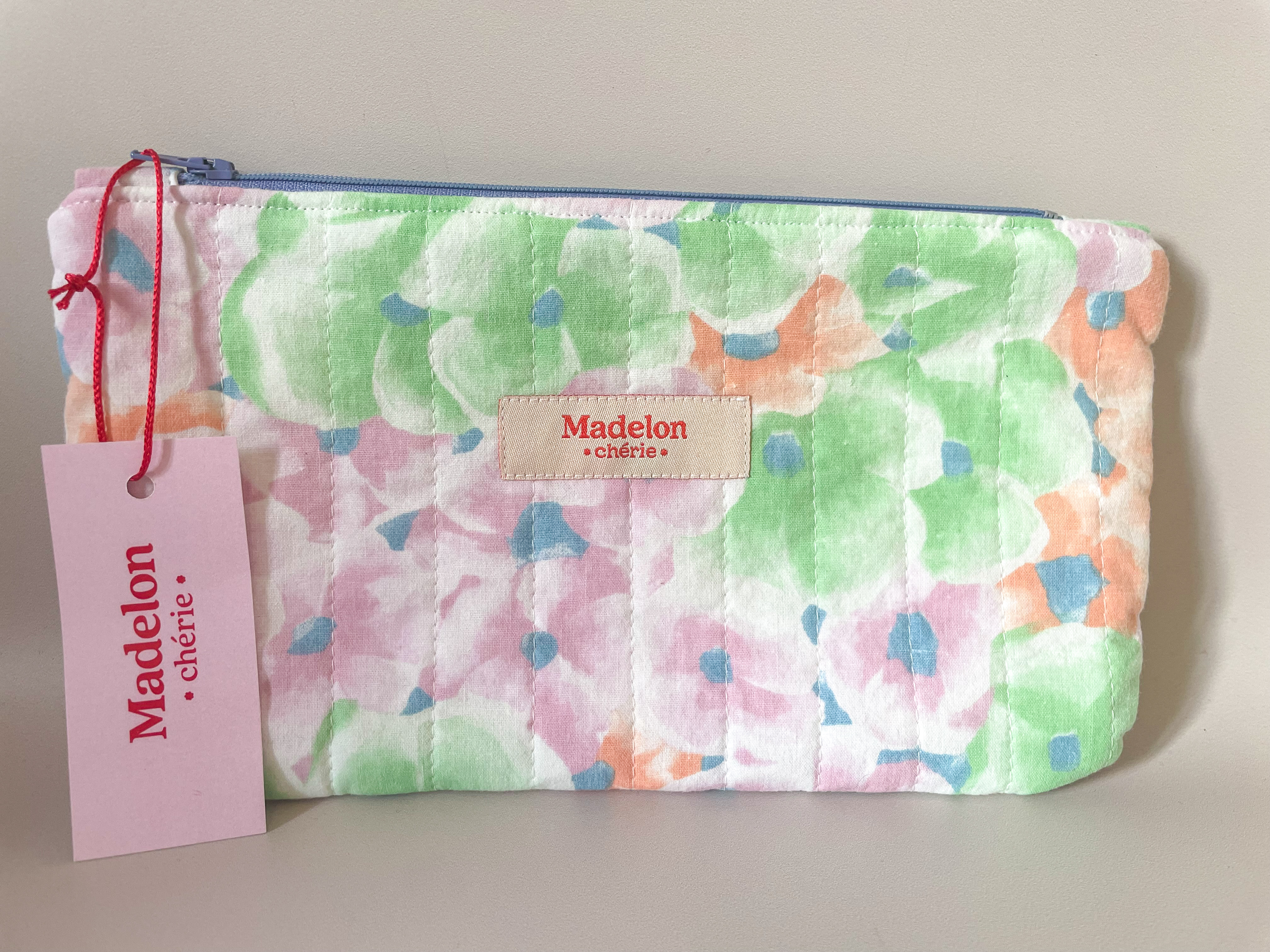 Pochette fleurs pastel