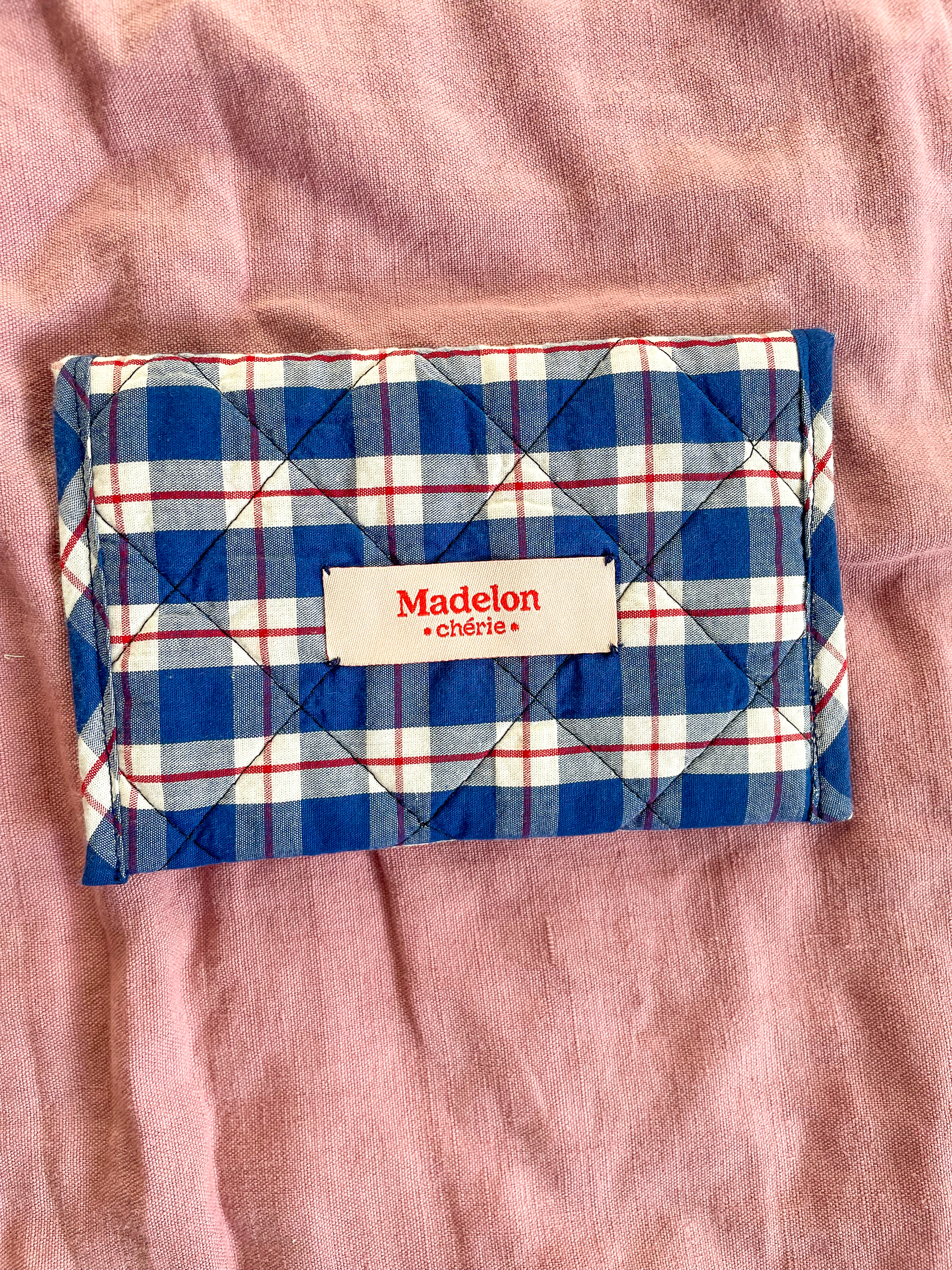 Petite trousse de toilette et petite pochette assortie