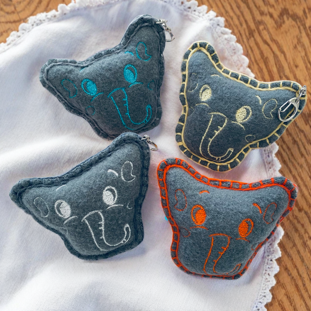 Minimazoo Elephant Keychain