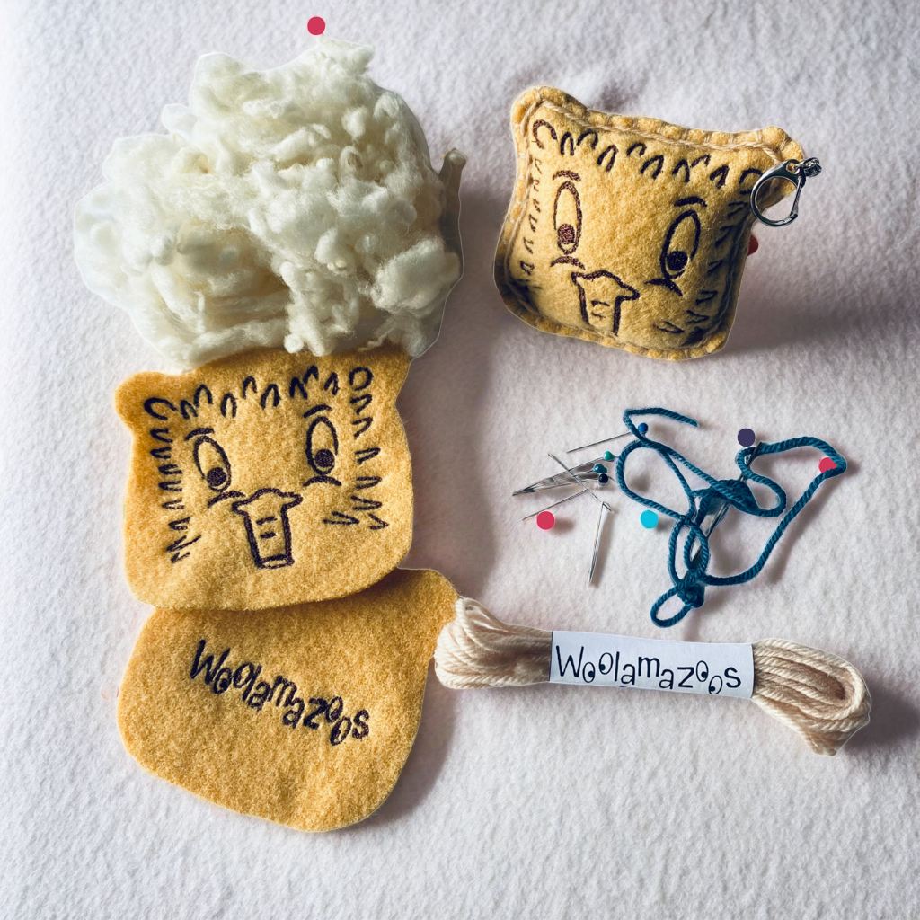 Minimazoo Echidna Kit Keychain