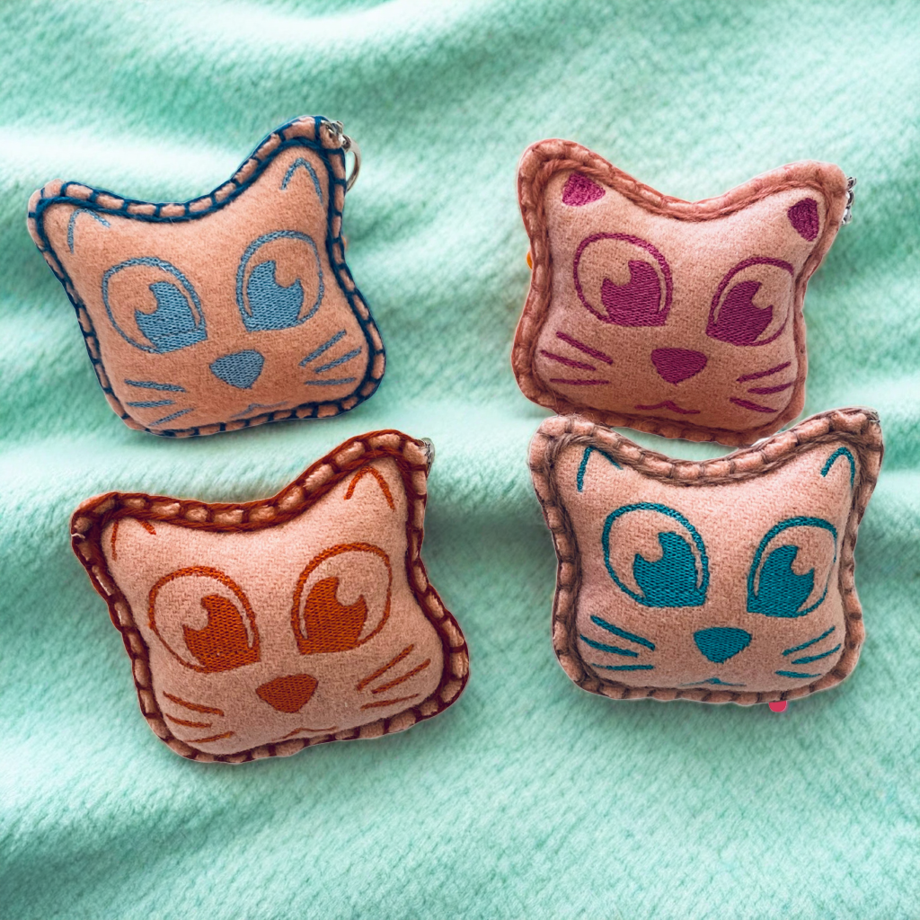 Minimazoo Cat Keychain