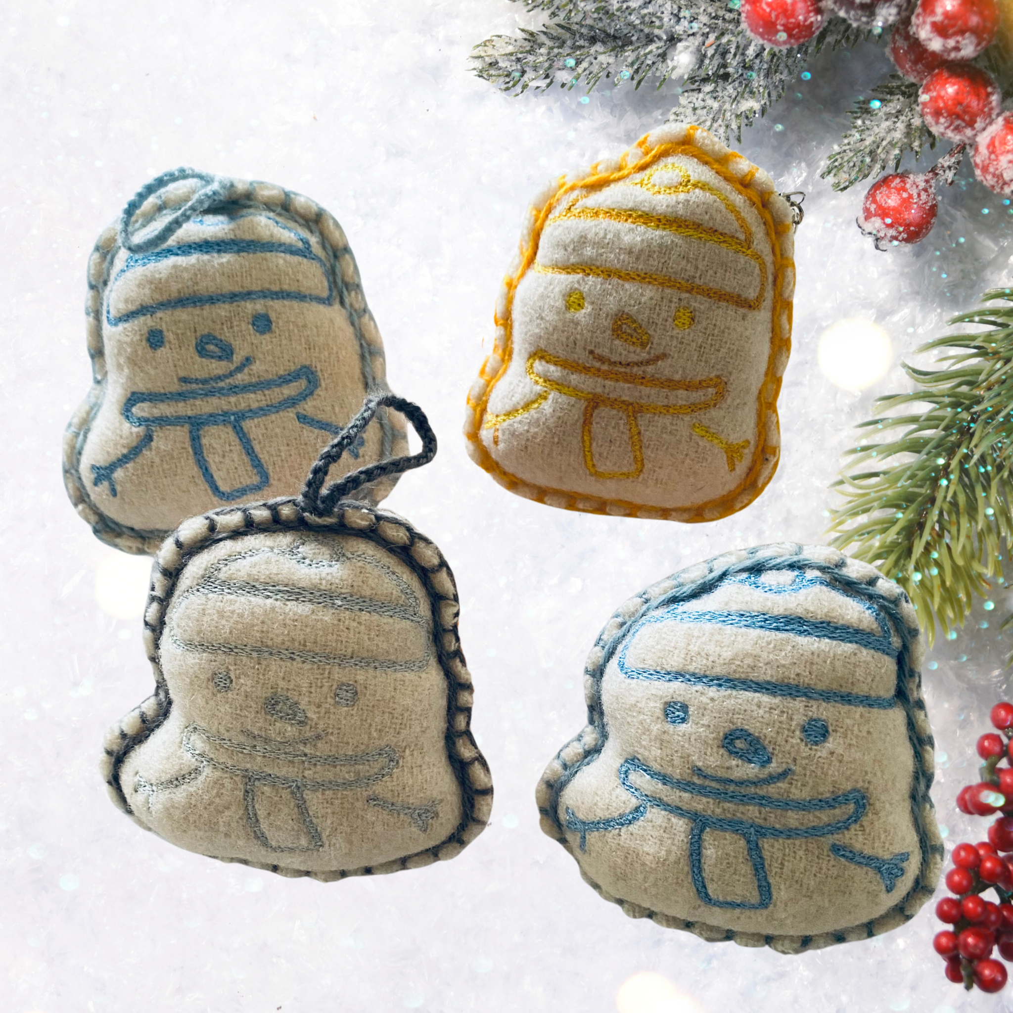 Minimazoo Snow Person Keychain