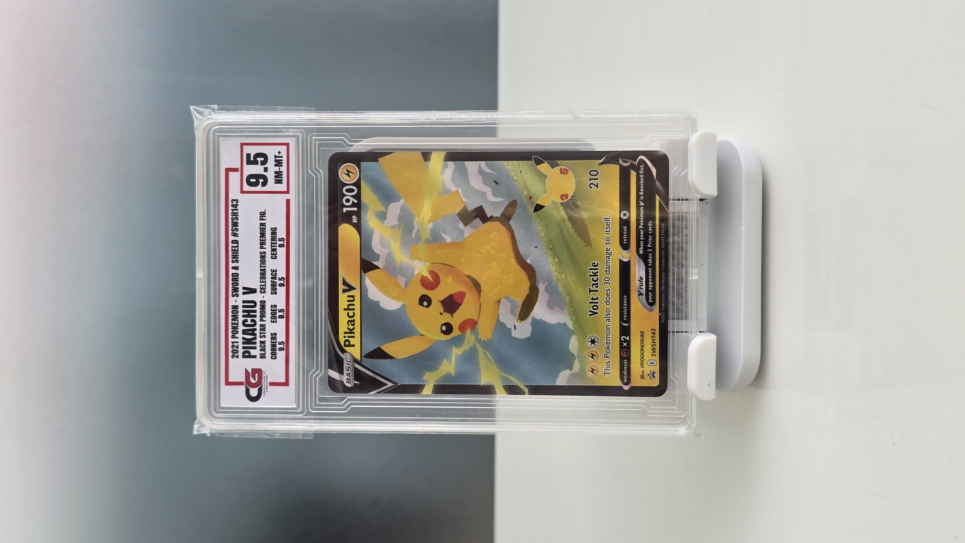 CG 9.5 Pikachu V Sword 7 Shield Black Star Promo 2021