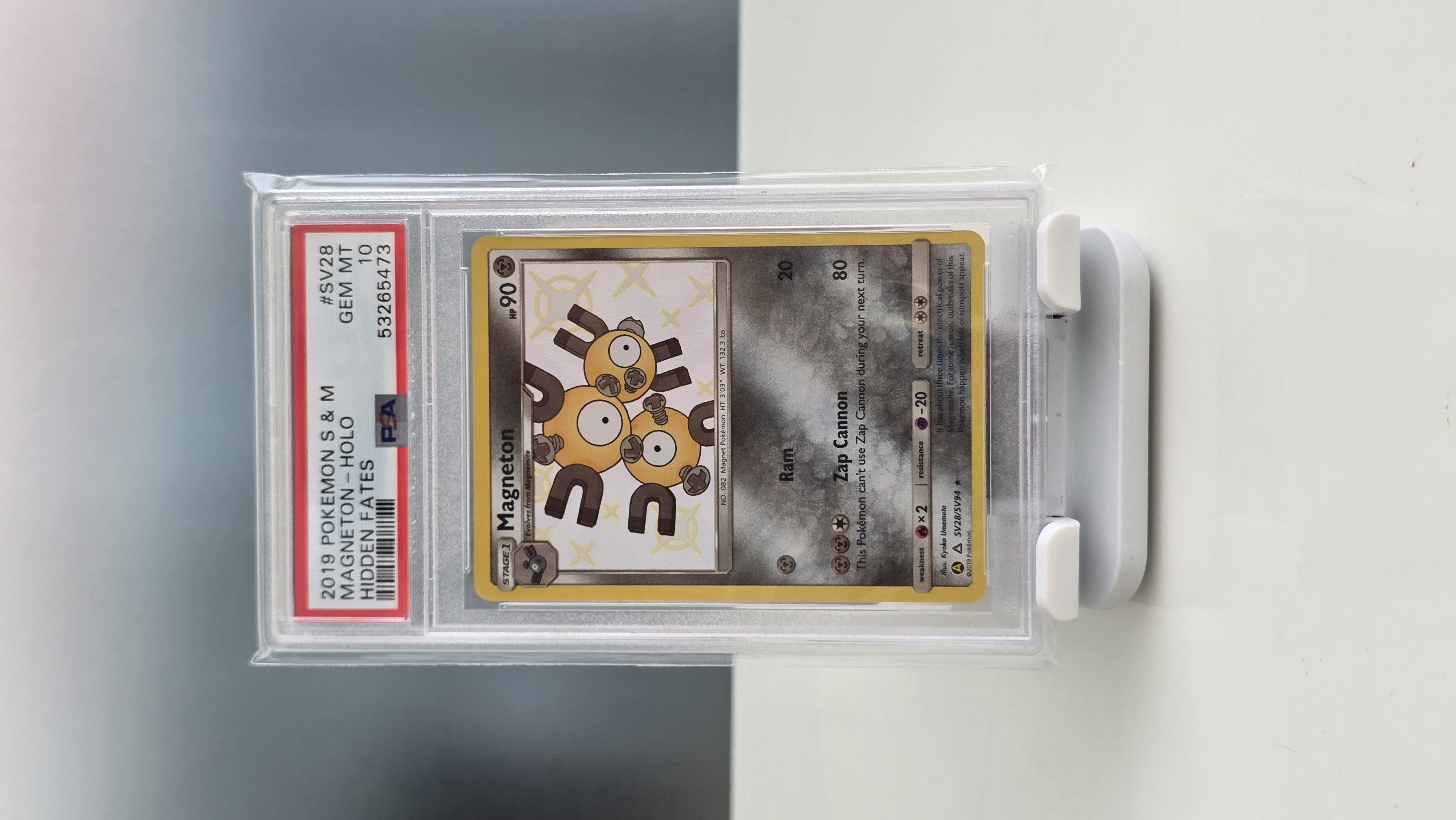 PSA 10 Magneton - Holo Hidden Fates 2019