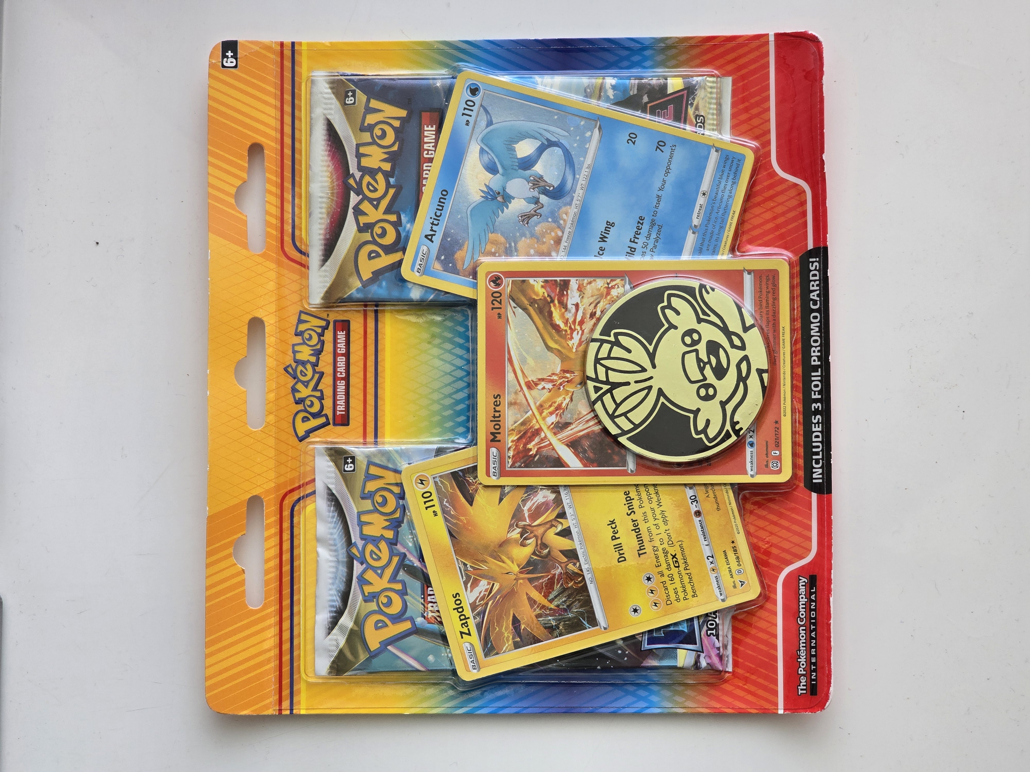 Zapdos, Moltres & Articuno Blister Pack (includes 2 x Booster Pack & Coin)