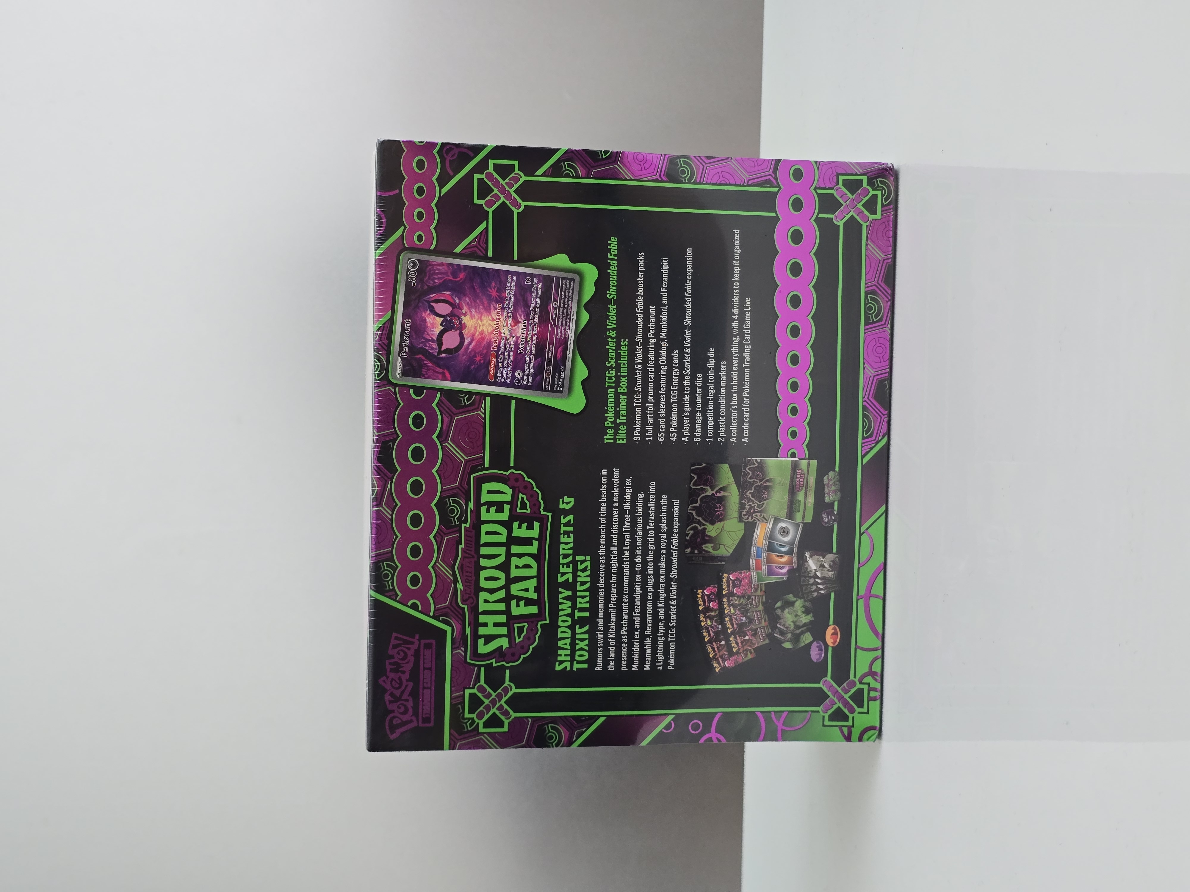 Pokémon TCG: Shrouded Fable Elite Trainer Box