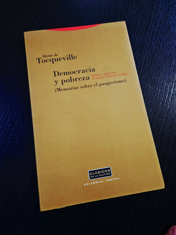 Democracia y pobreza