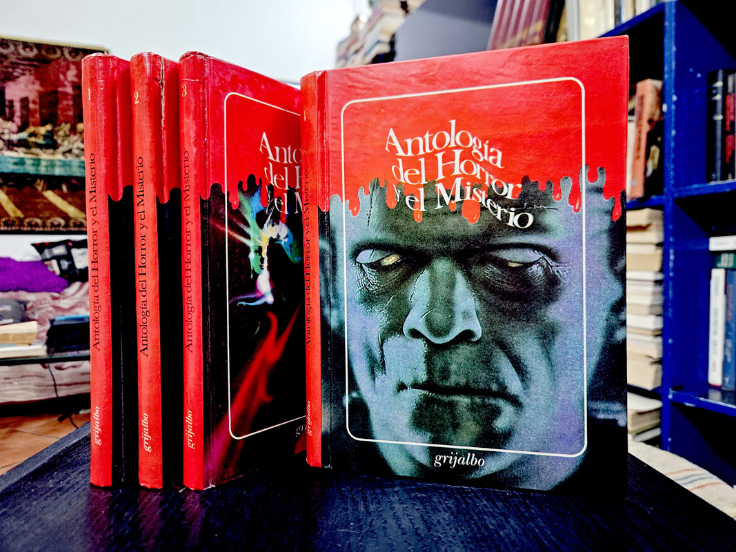 Colección de libros de horror y misterio