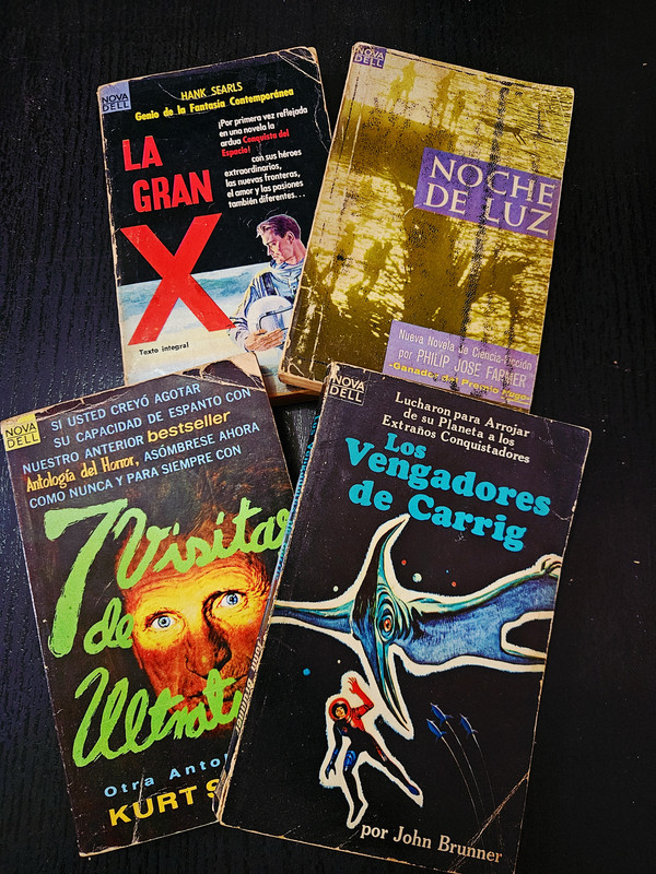 Lote de libros de ciencia ficción en español