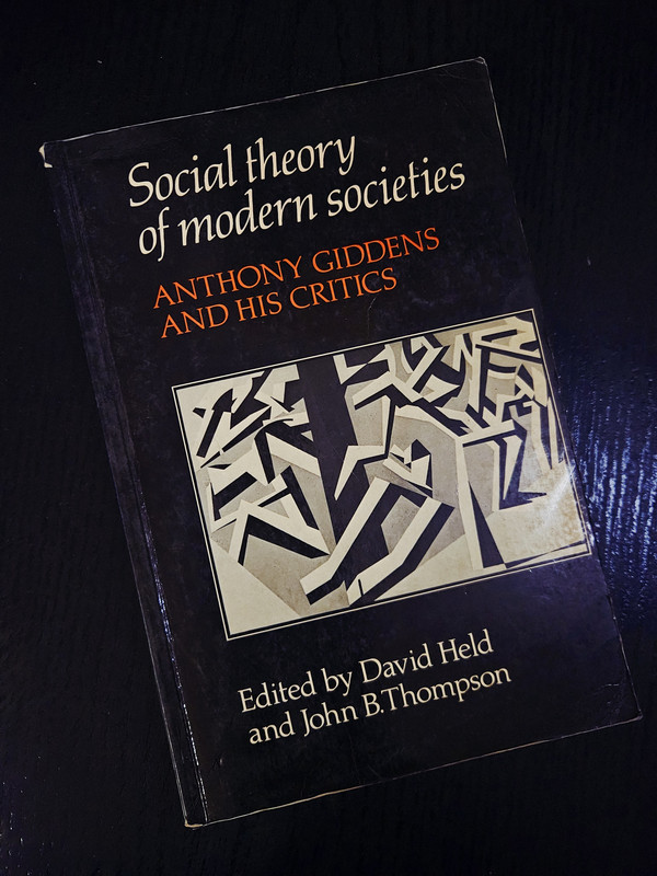 Teoría social de las sociedades modernas