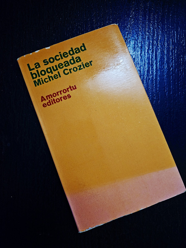 La sociedad bloqueada