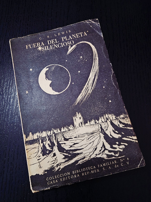 Fuera del planeta silencioso