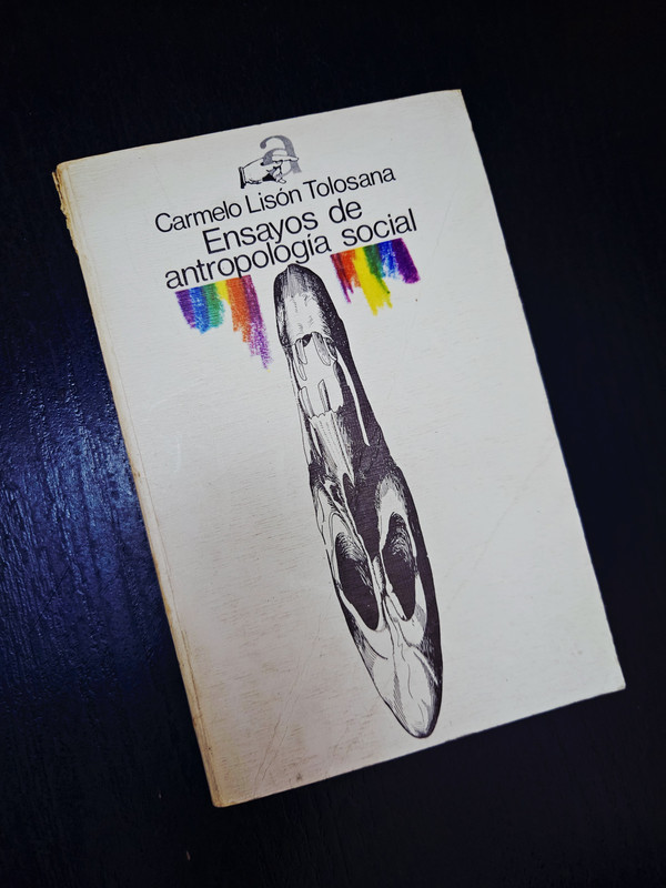 Ensayos de antropología social