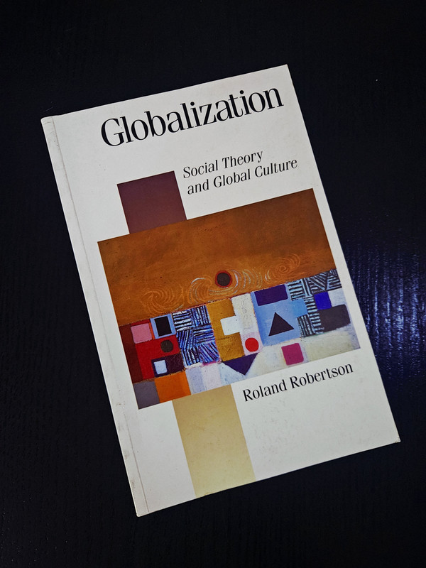 Globalization: Social Theory and Global Culture