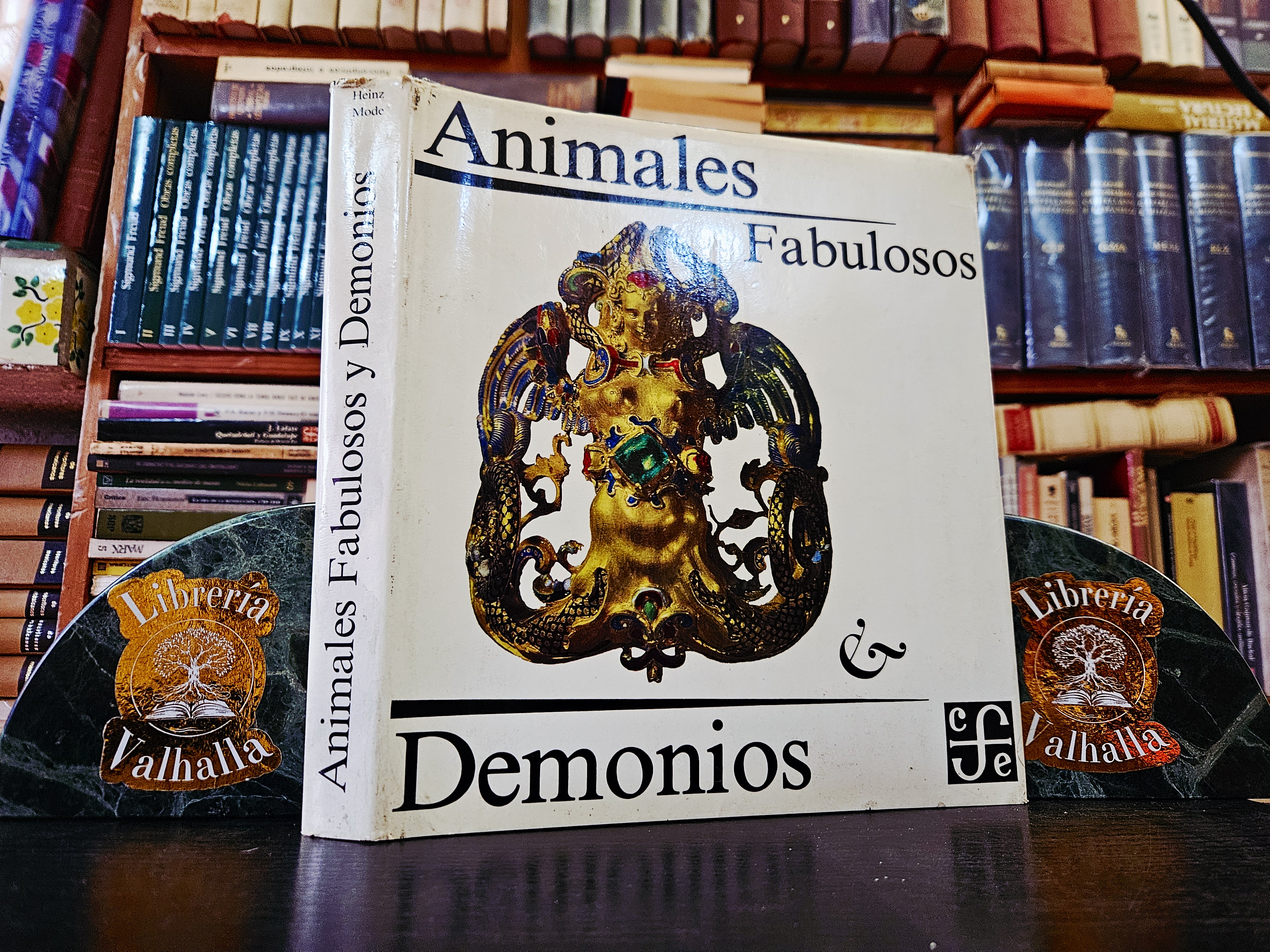 Animales fabulosos y demonios