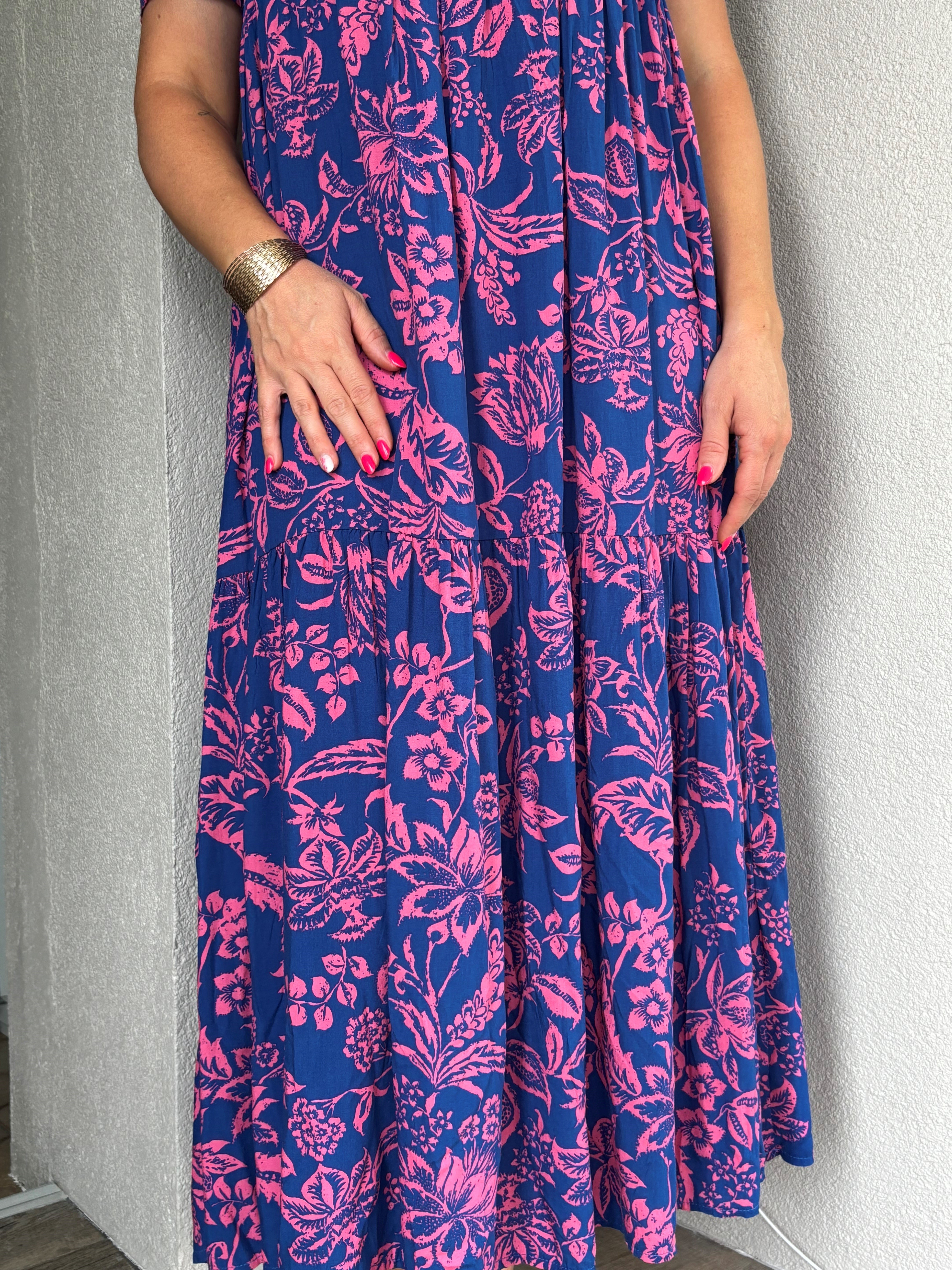 Robe Longue Fluide à Manches Courtes 