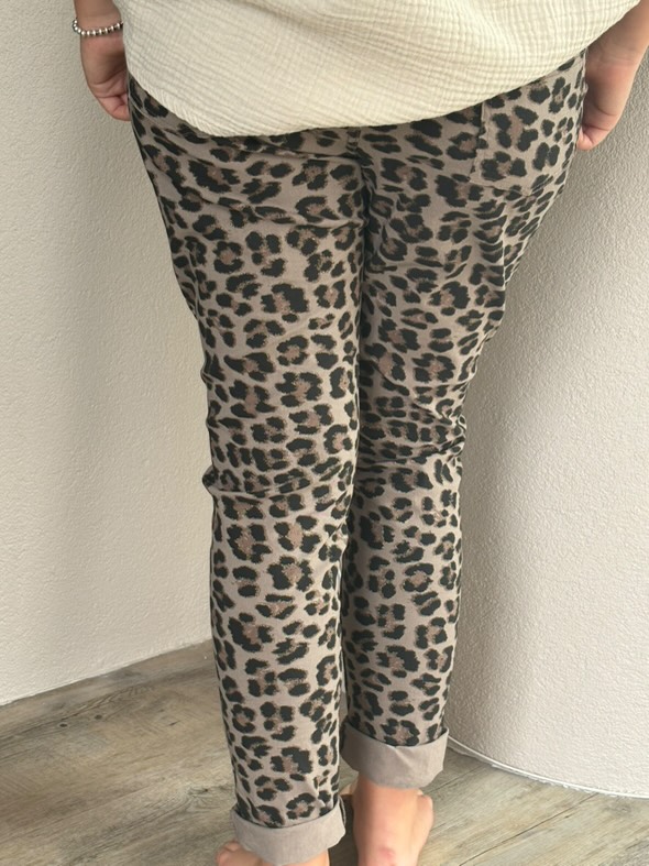 Pantalon Léopard Taille Élastique – Audace et Confort au Quotidien