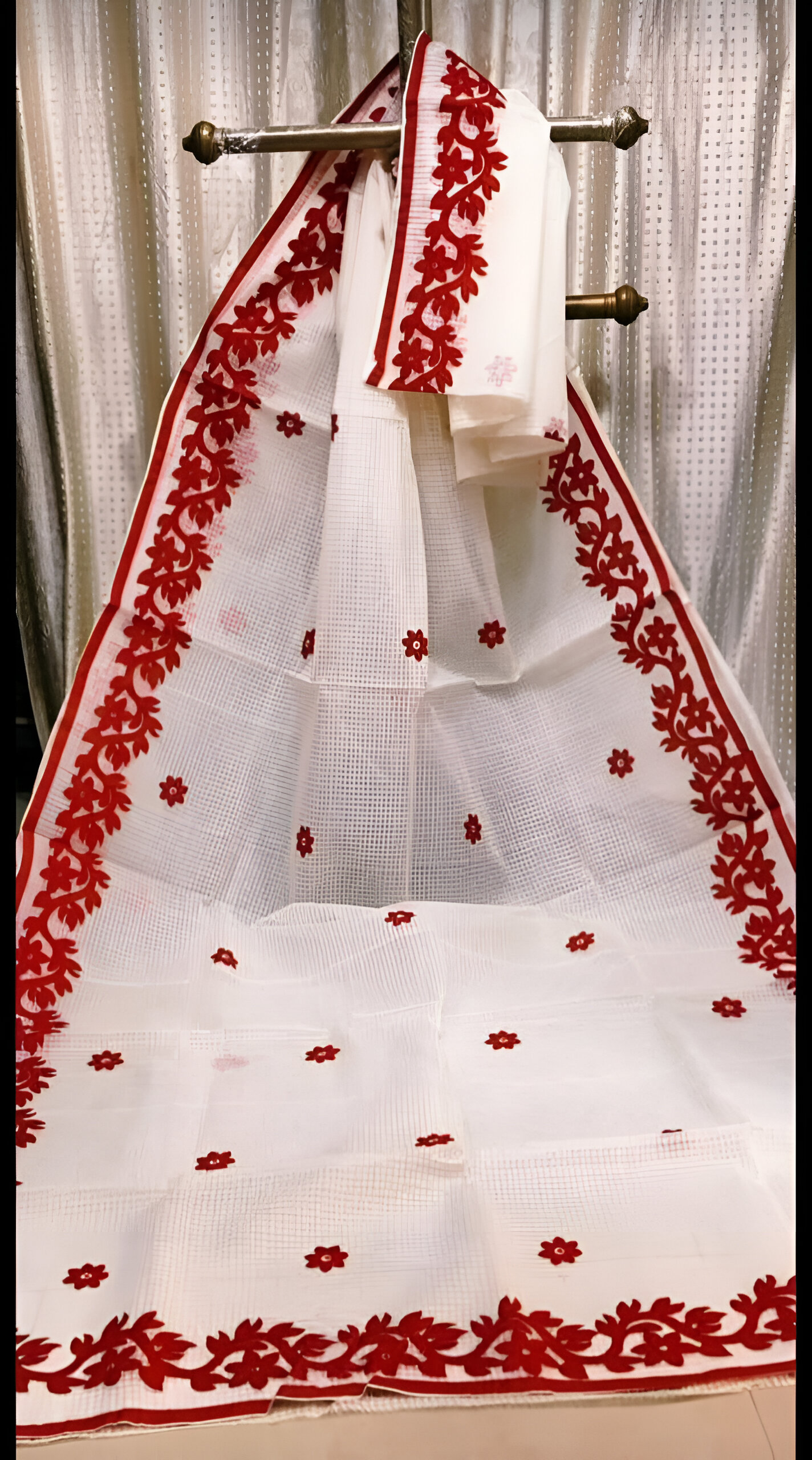 🌼 PURE COTTON APPLIQUÉ WORK SAREE 🌼
