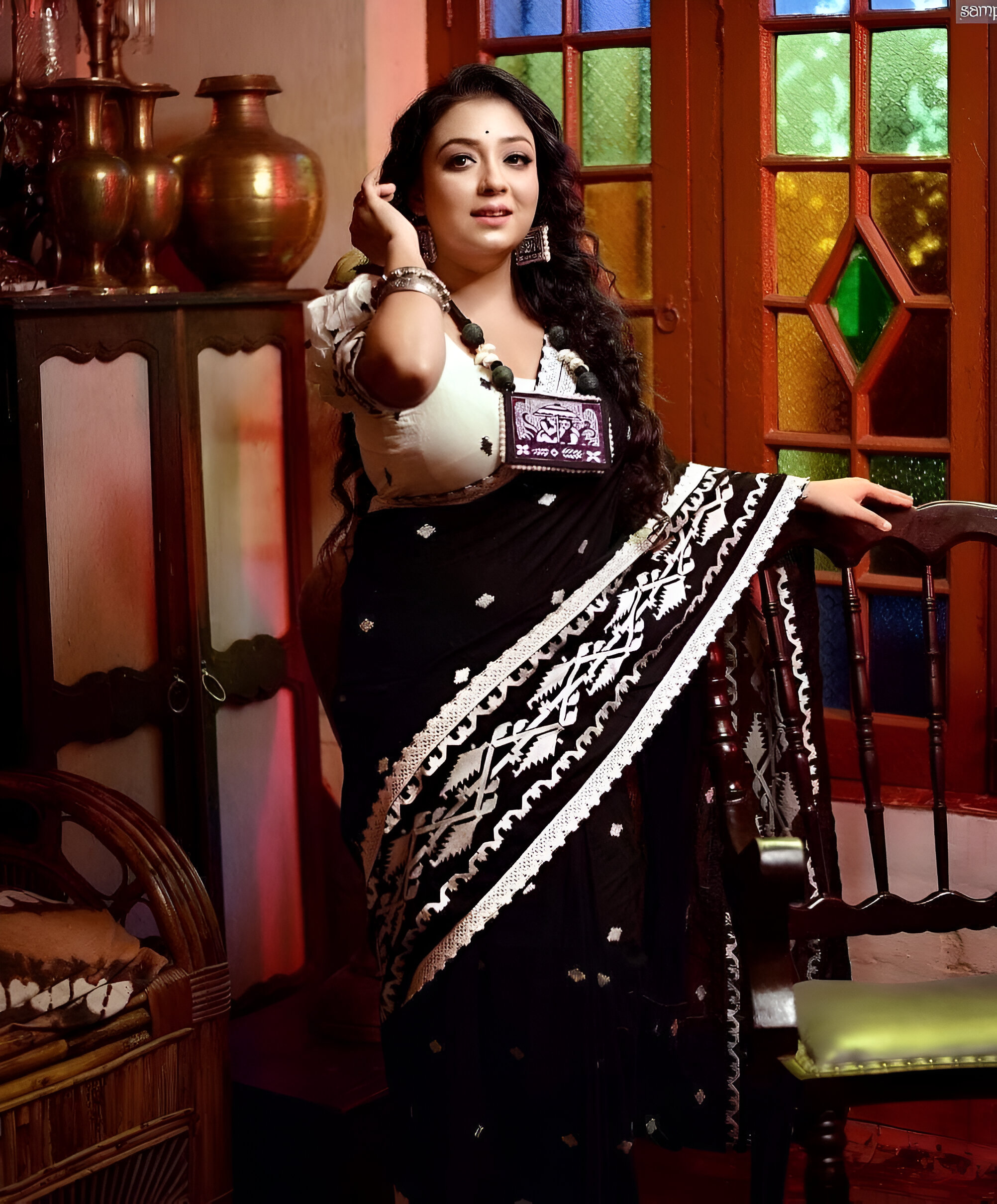 🌼 Exquisite Kora Butta Embroidered Saree 🌼