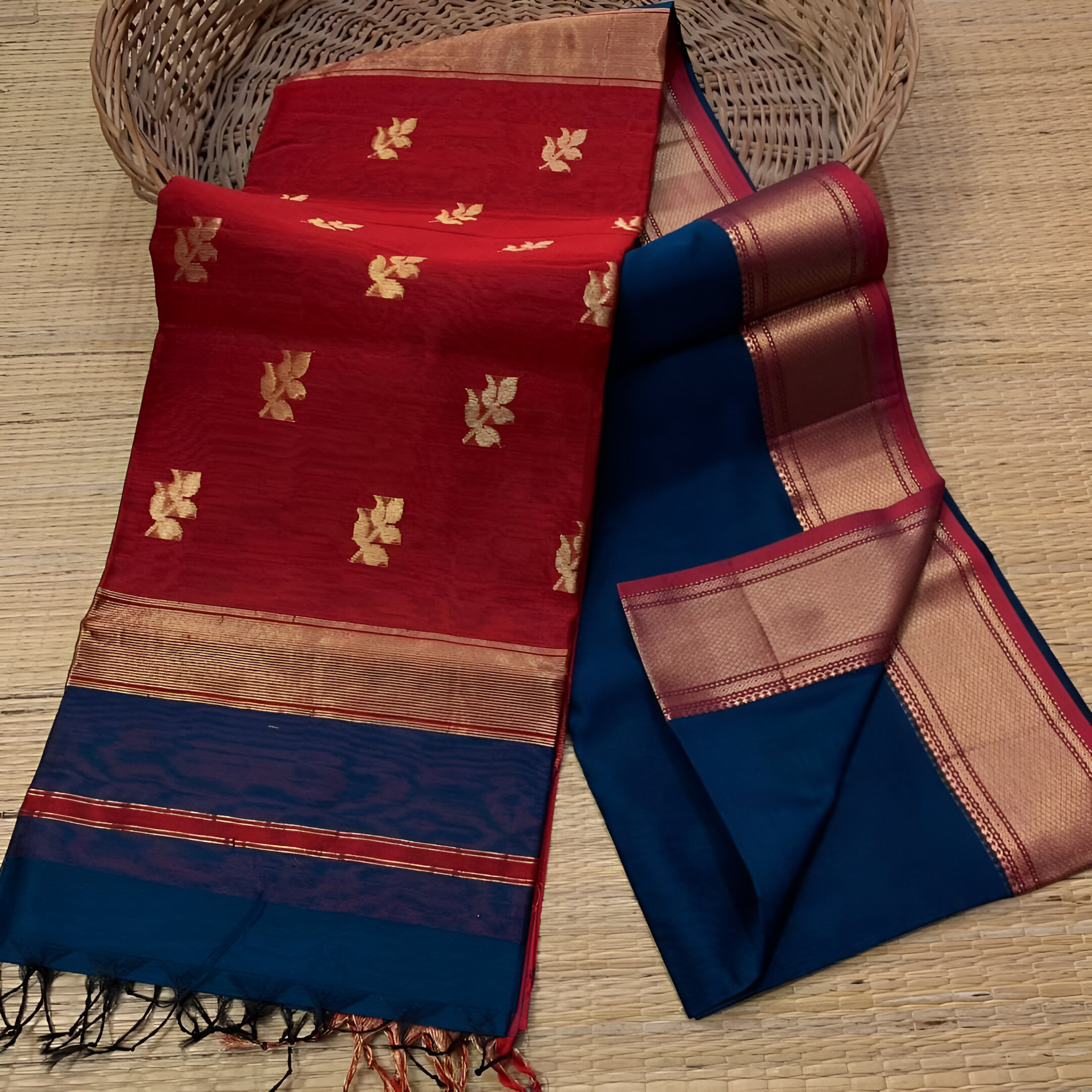 🎀 Exclusive Handloom Mayeshwari Saree! 🎀