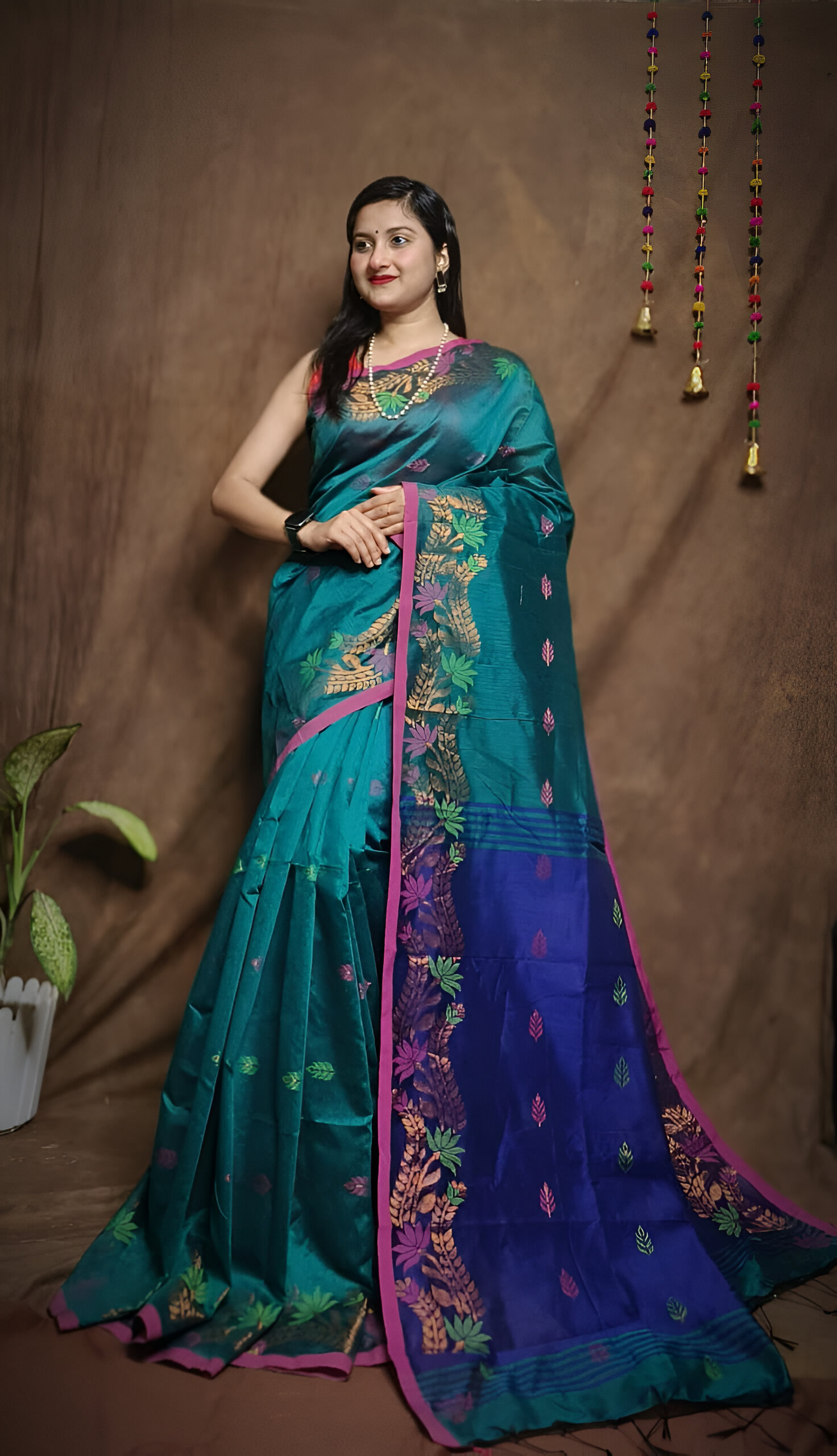 ✨ Exclusive Handloom Cotton Silk Derpari Saree! ✨