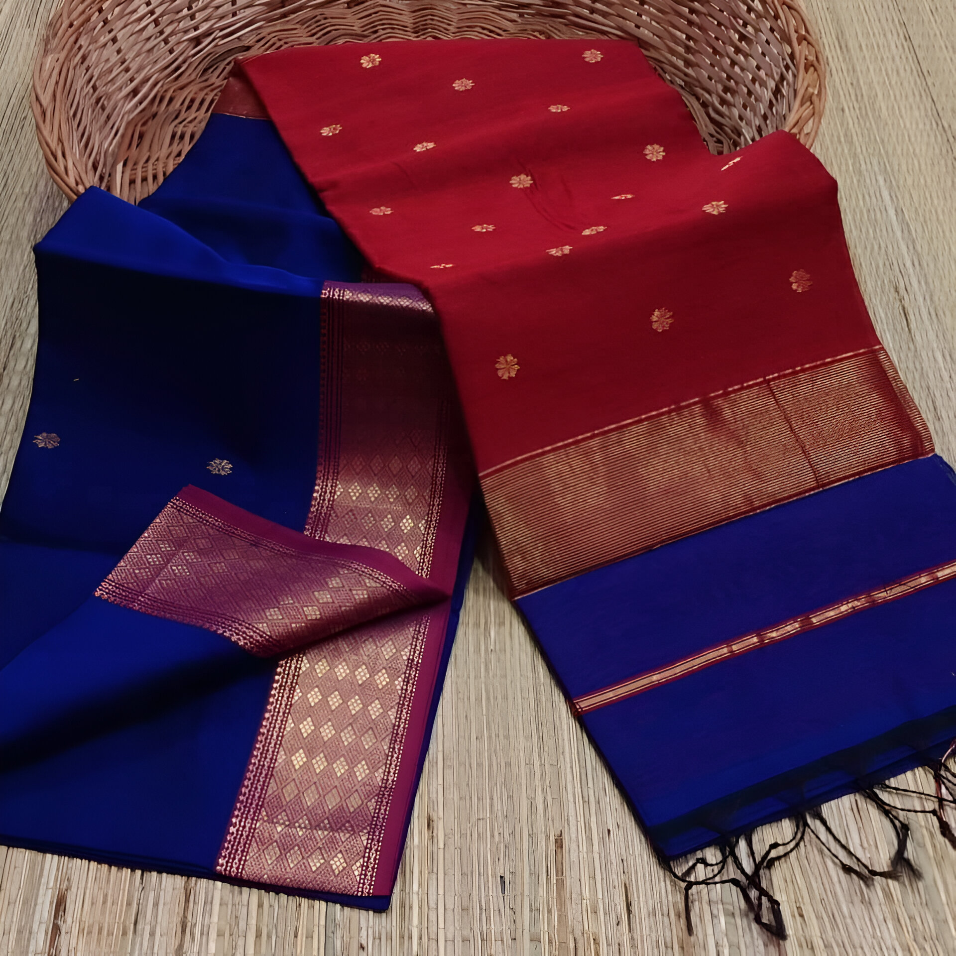 🎀 Exclusive Handloom Mayeshwari Saree - Just ₹520! 🎀