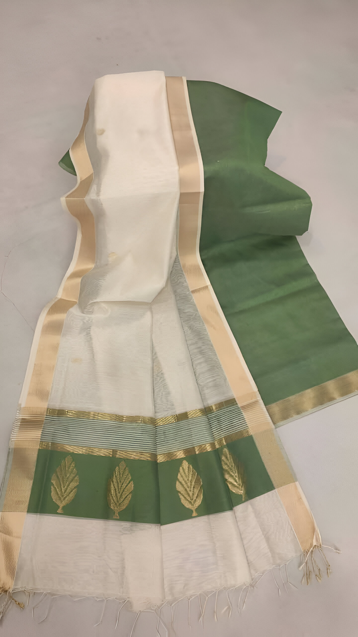 🎀 HANDLOOM MAYESHWARI SAREE - JUST ₹520! 🎀