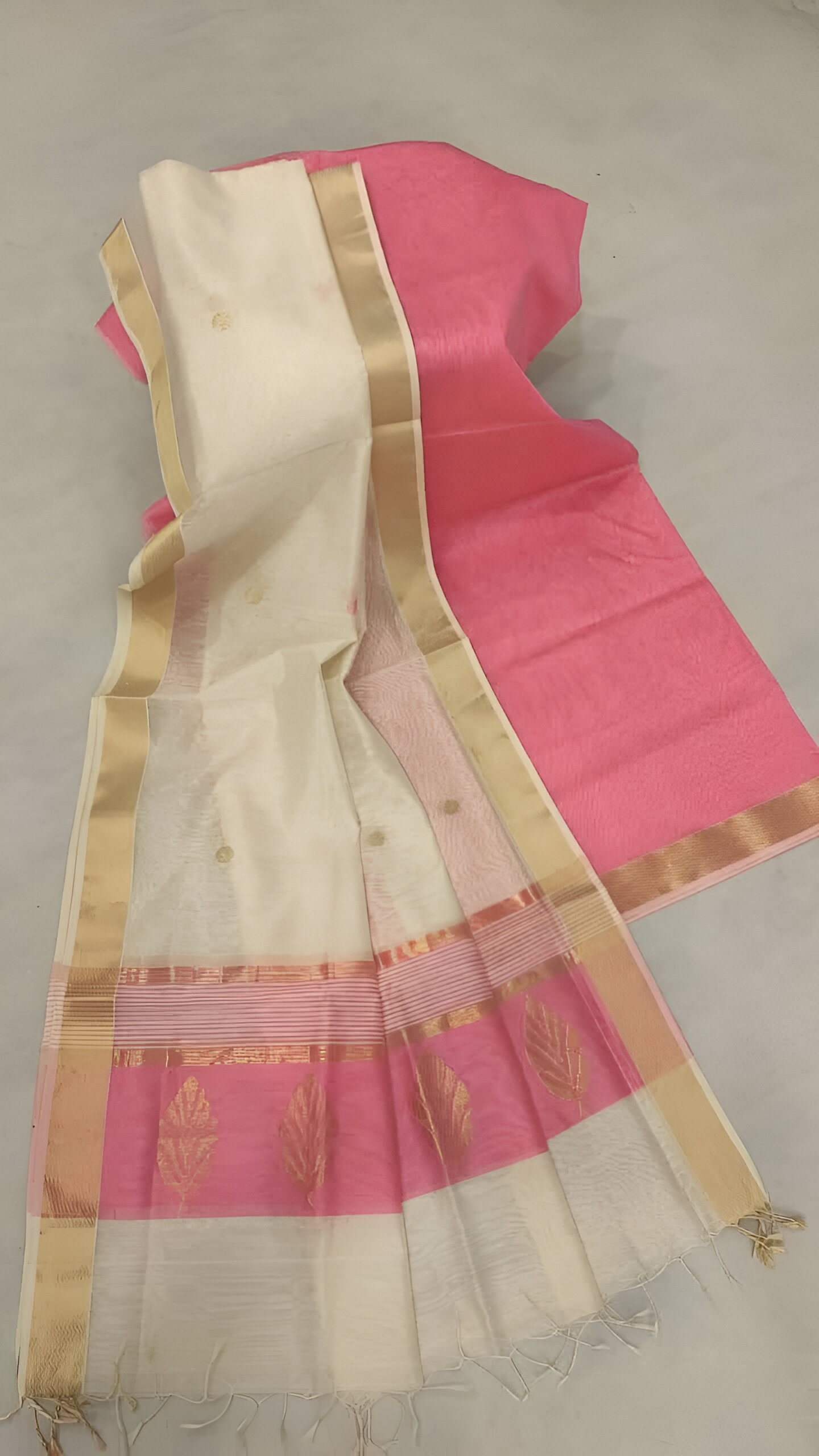 🎀 HANDLOOM MAYESHWARI SAREE - JUST ₹520! 🎀