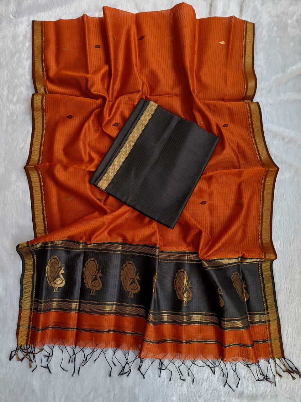 📢 NEW HANDLOOM KOTHA MAYESHWARI SAREE! 🌸