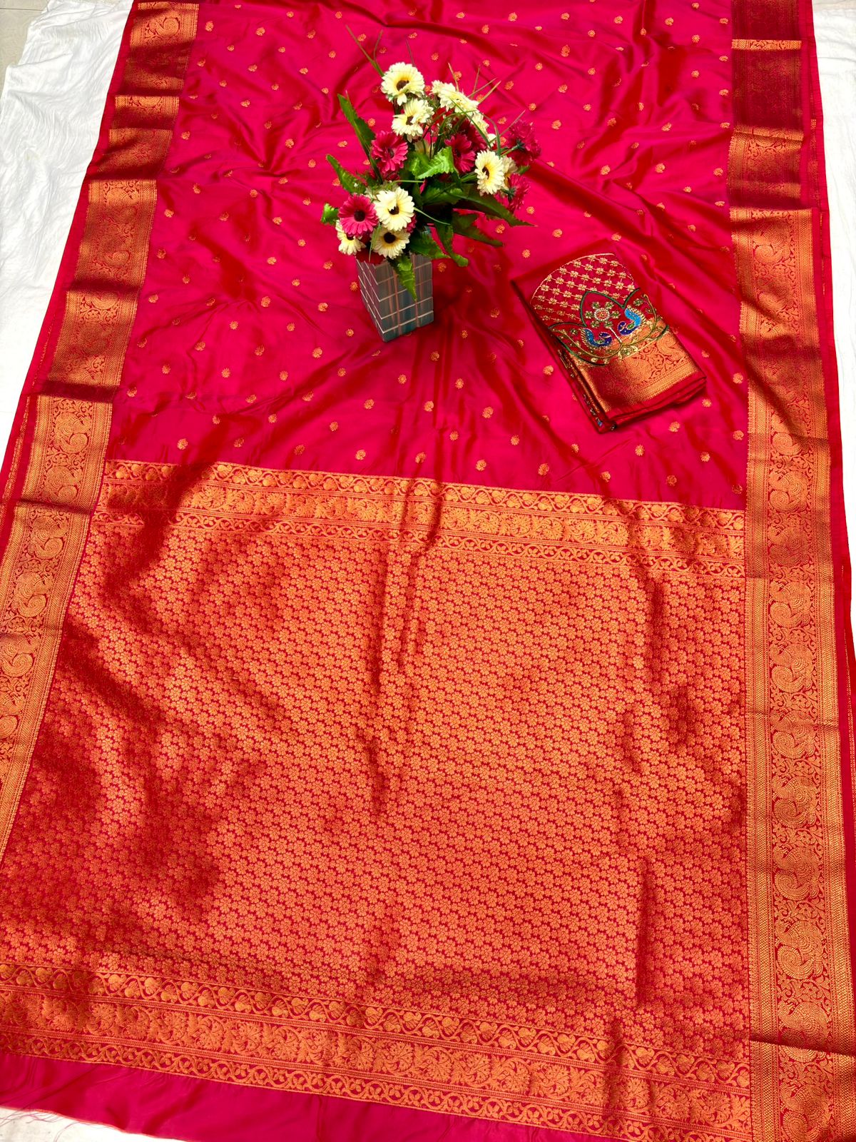 Shraddha Traditional Kanjeevaram Paithani