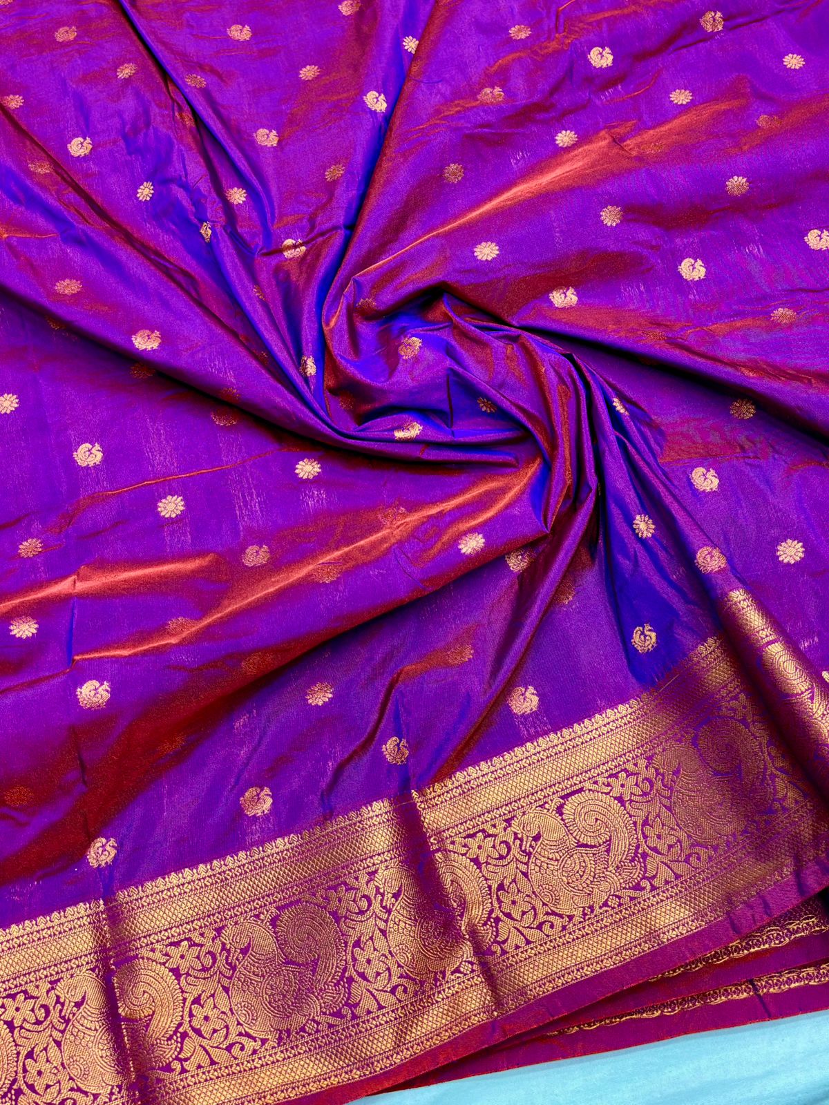 Shraddha Traditional Kanjeevaram Paithani