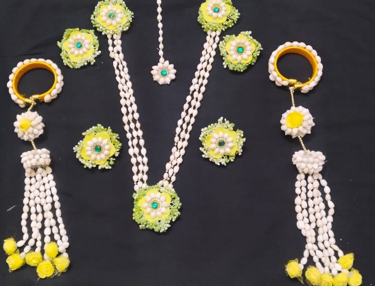 Floral Jewellery Set – Haldi Special