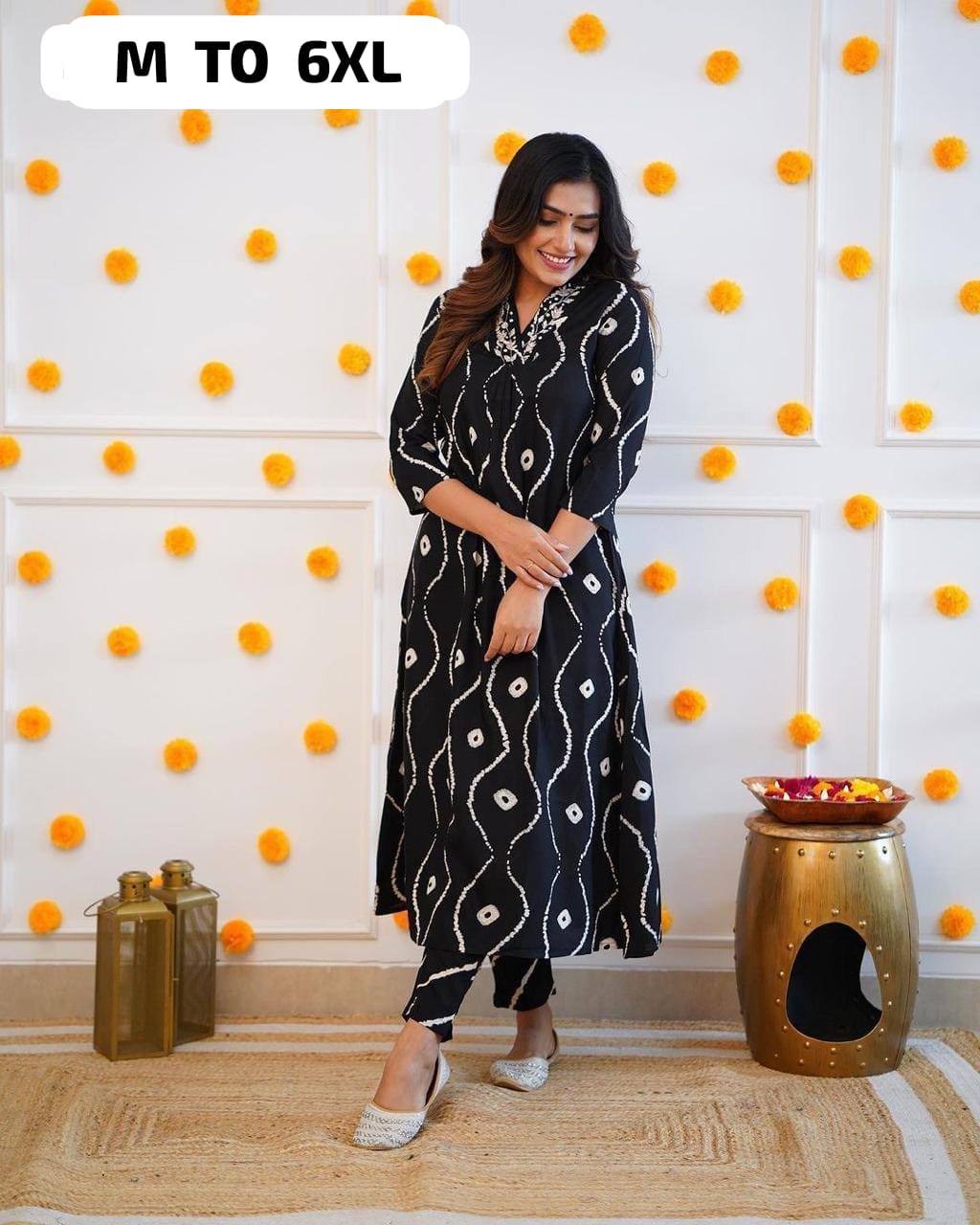 Festive Elegance Kurta Pant Set – Embroidered Neck Magic