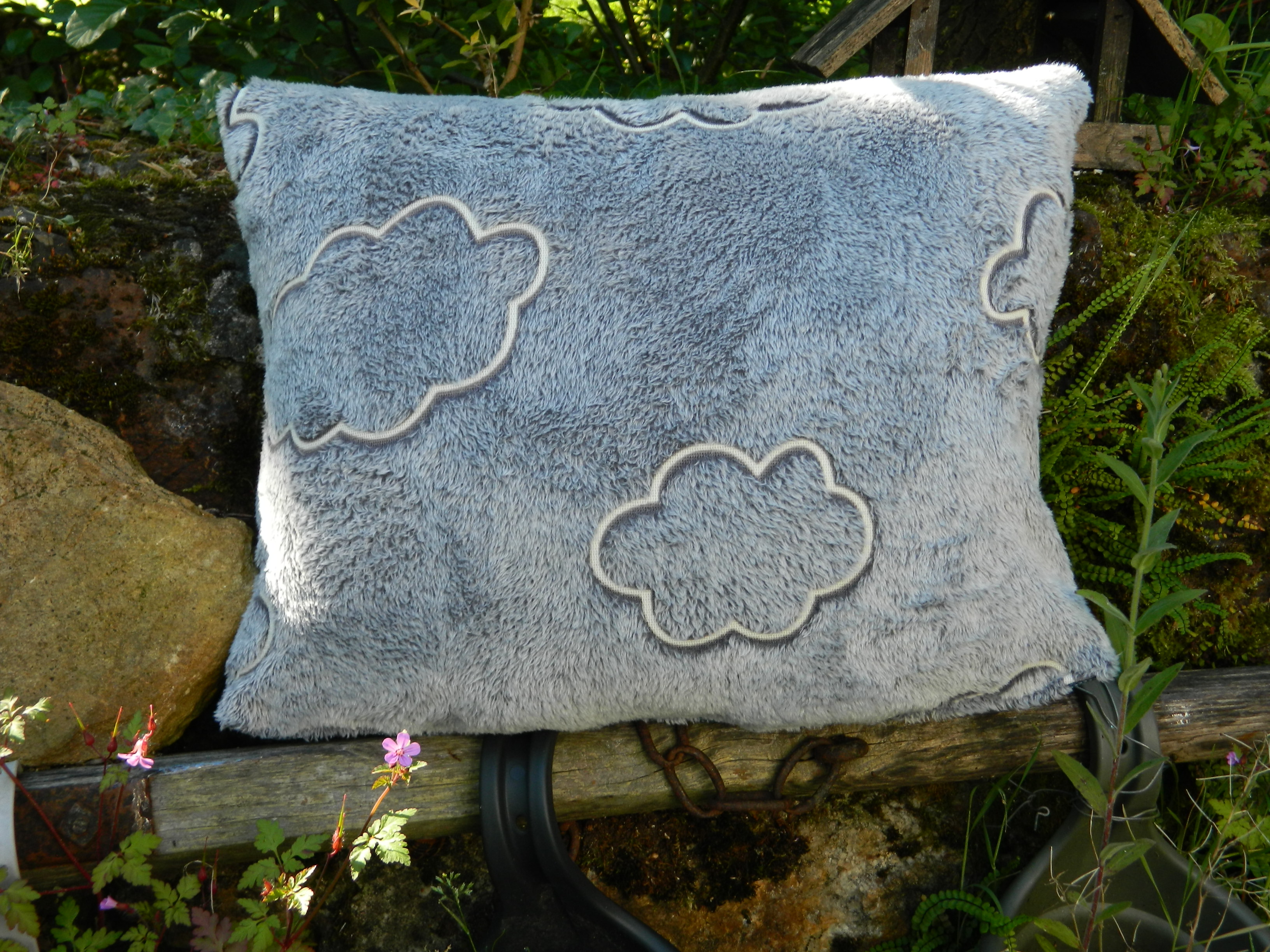 Coussin de décoration fluorescent