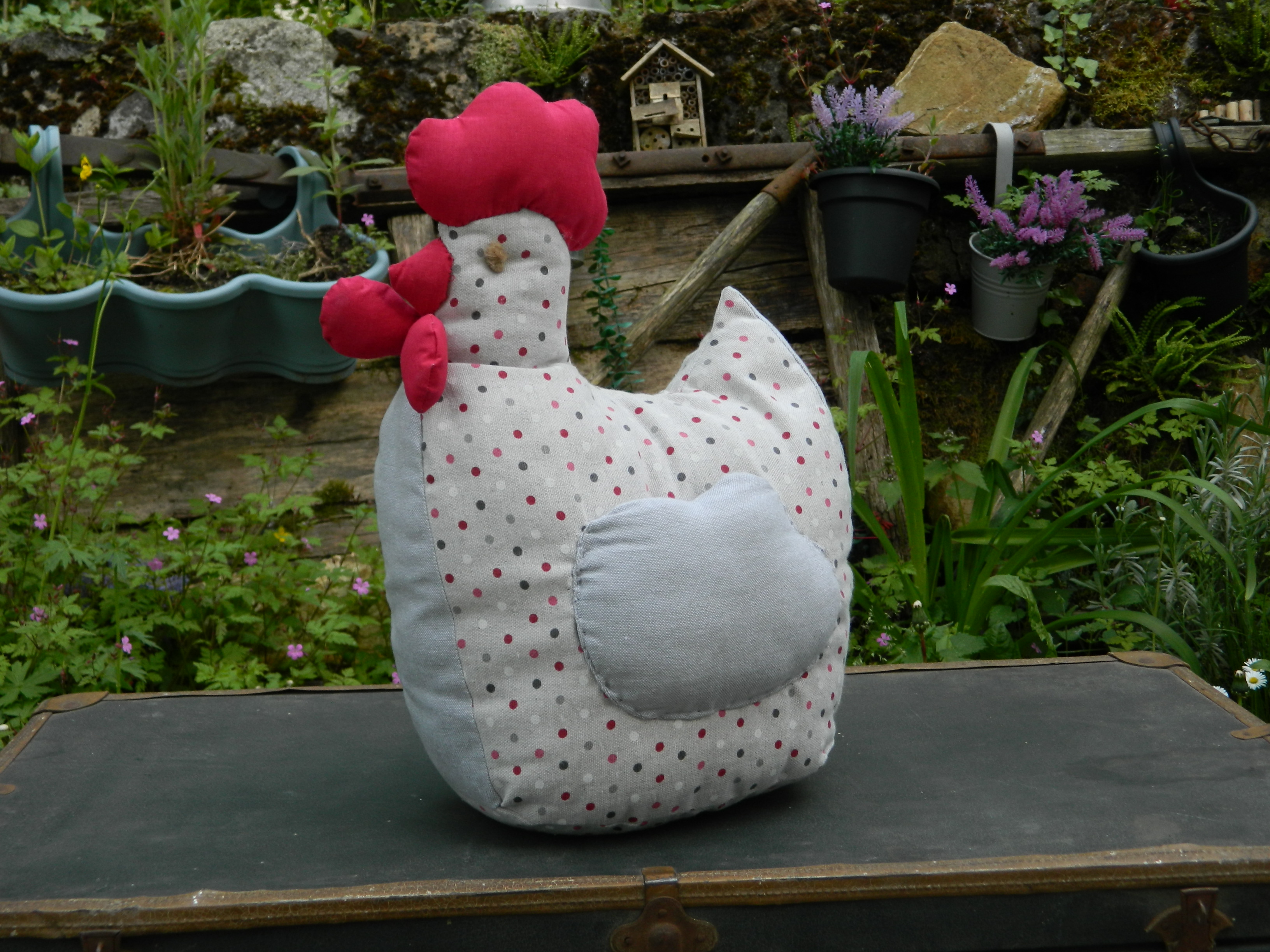 Peluche de décoration / Poule