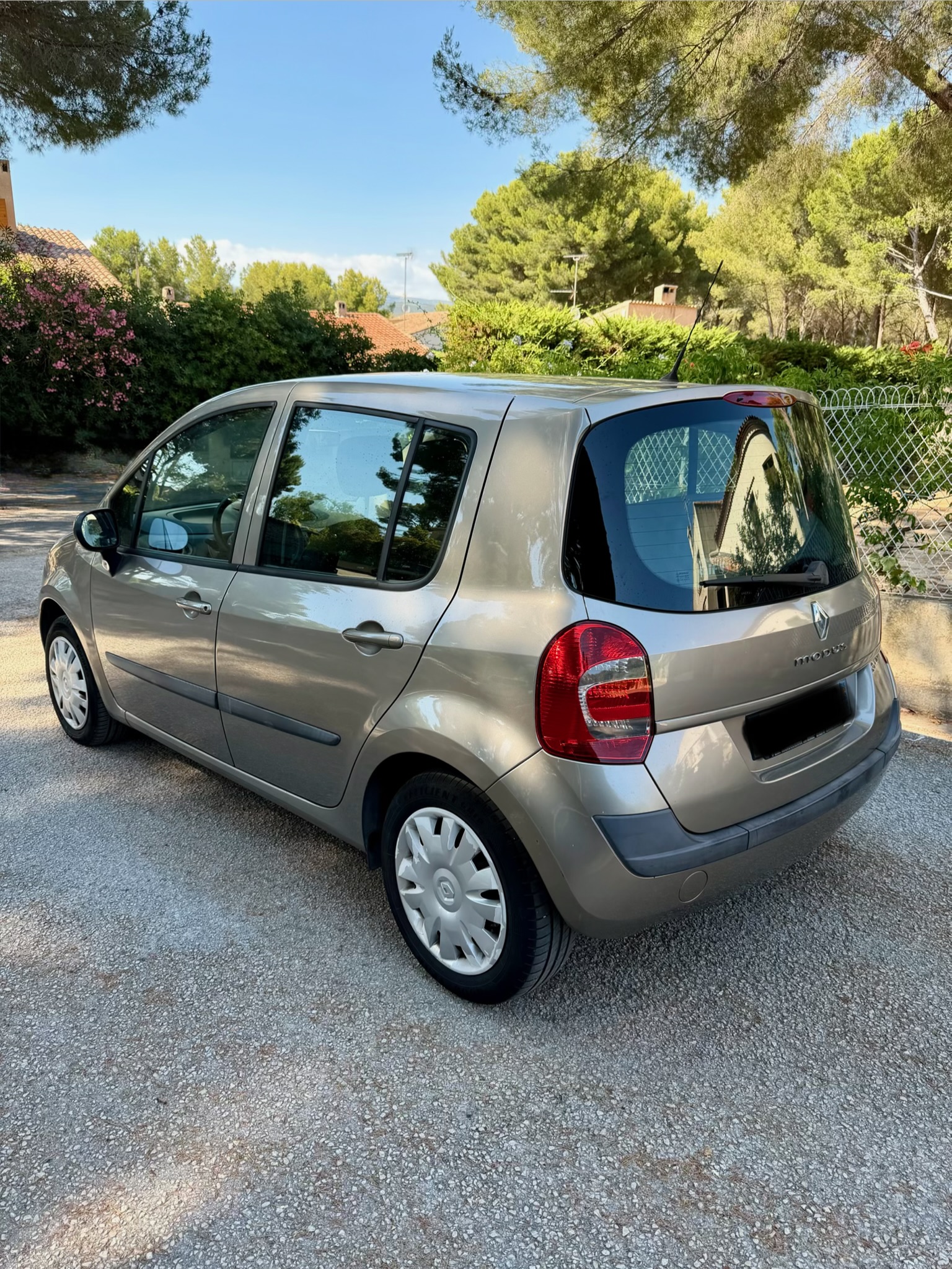 Renault Modus Phase 2 1.5 dCi 85 CH – Boîte automatique 