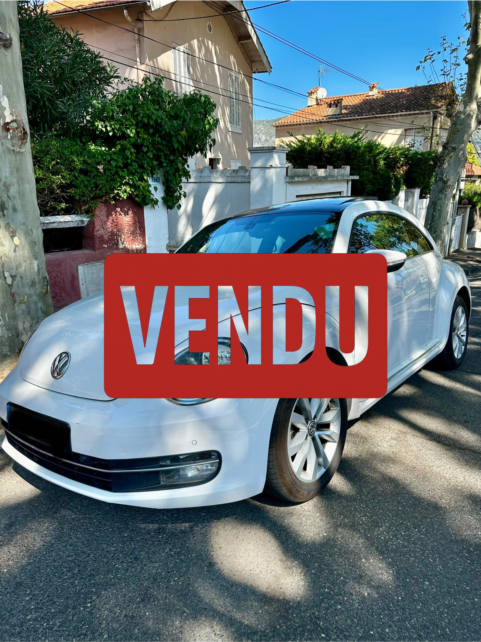 VOLKSWAGEN NEW BEETLE