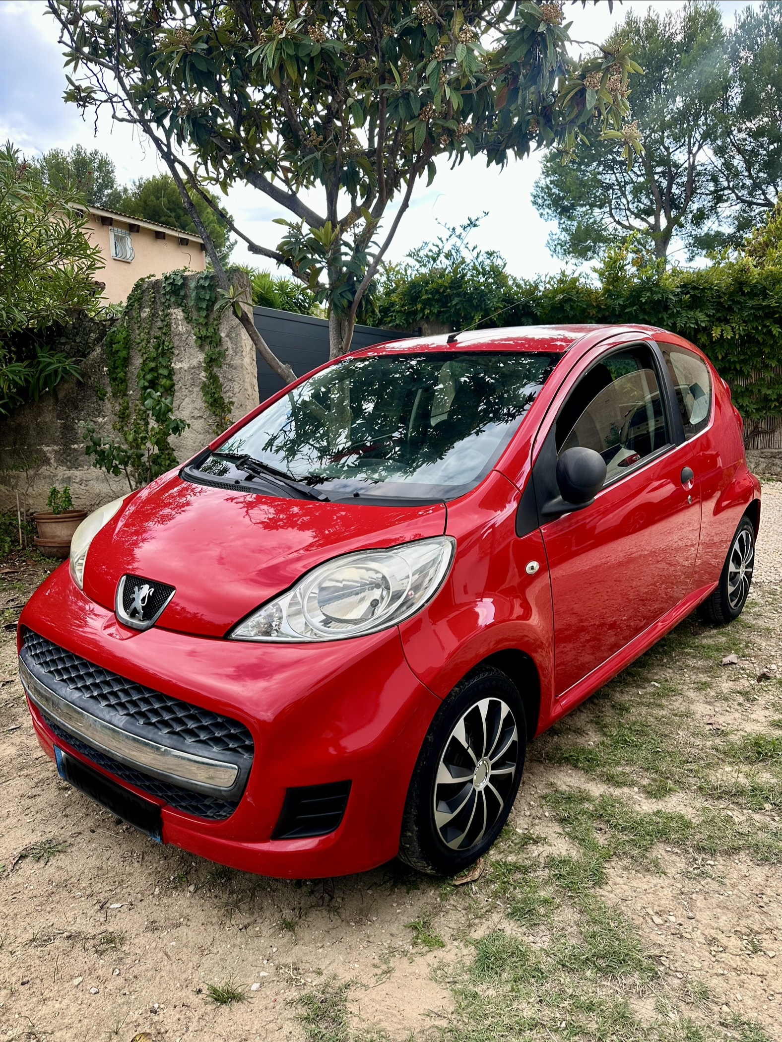 PEUGEOT 107 - 1.0i 70CH 
