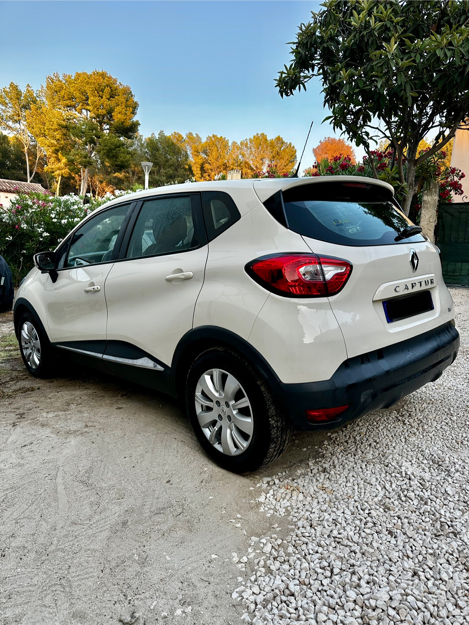 RENAULT CAPTUR