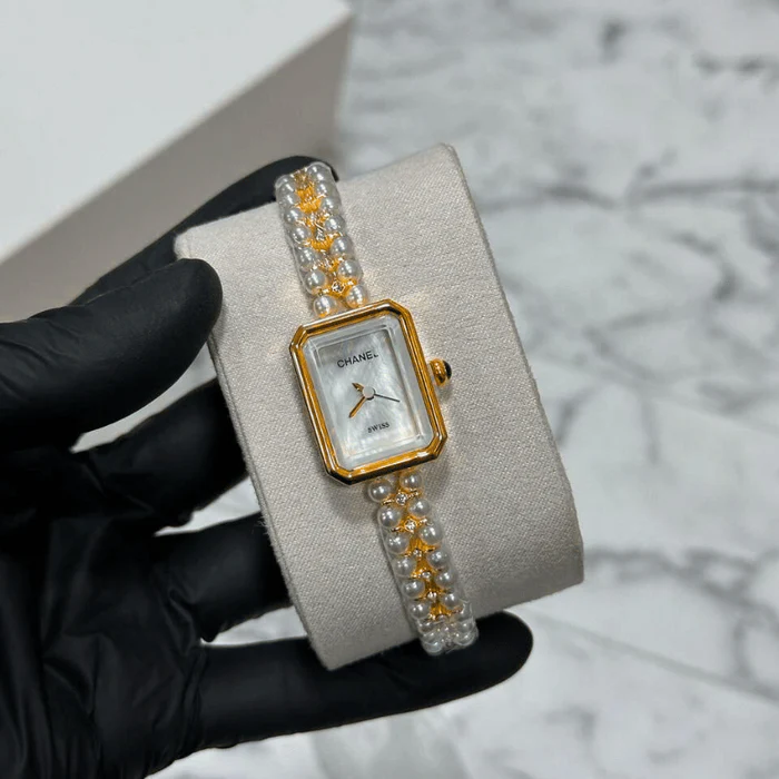 Montre Joaillière Chanel - L'Éclat Intemporel des Perles