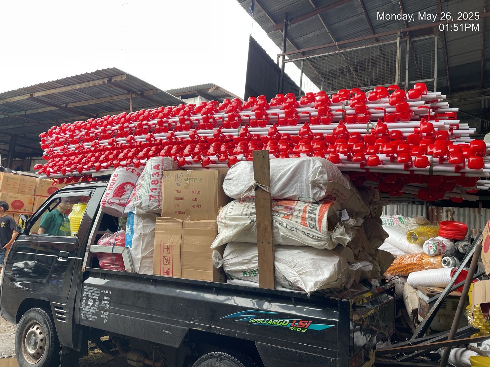 Nipple Tempat Minum Ayam Pipa Bulat (Klik disini untuk informasi lebih lanjut)