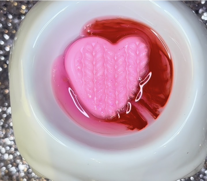 Ice Pixie "Bleeding heart"