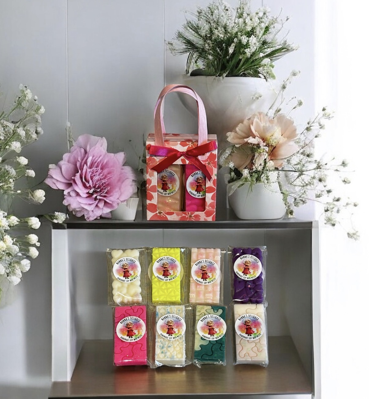 Mini snap bar gift bag - contains 8 mystery mini bars