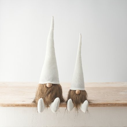 Nordic sitting Gnome Large