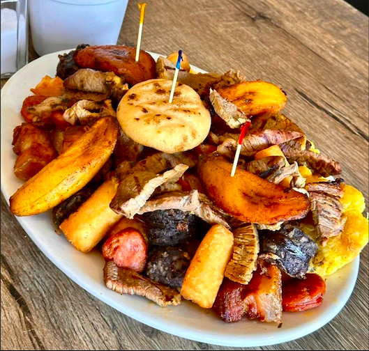 Mixed Grill Platter (Picada Colombiana)