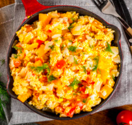 Perico eggs (scrambled with tomato and onion)