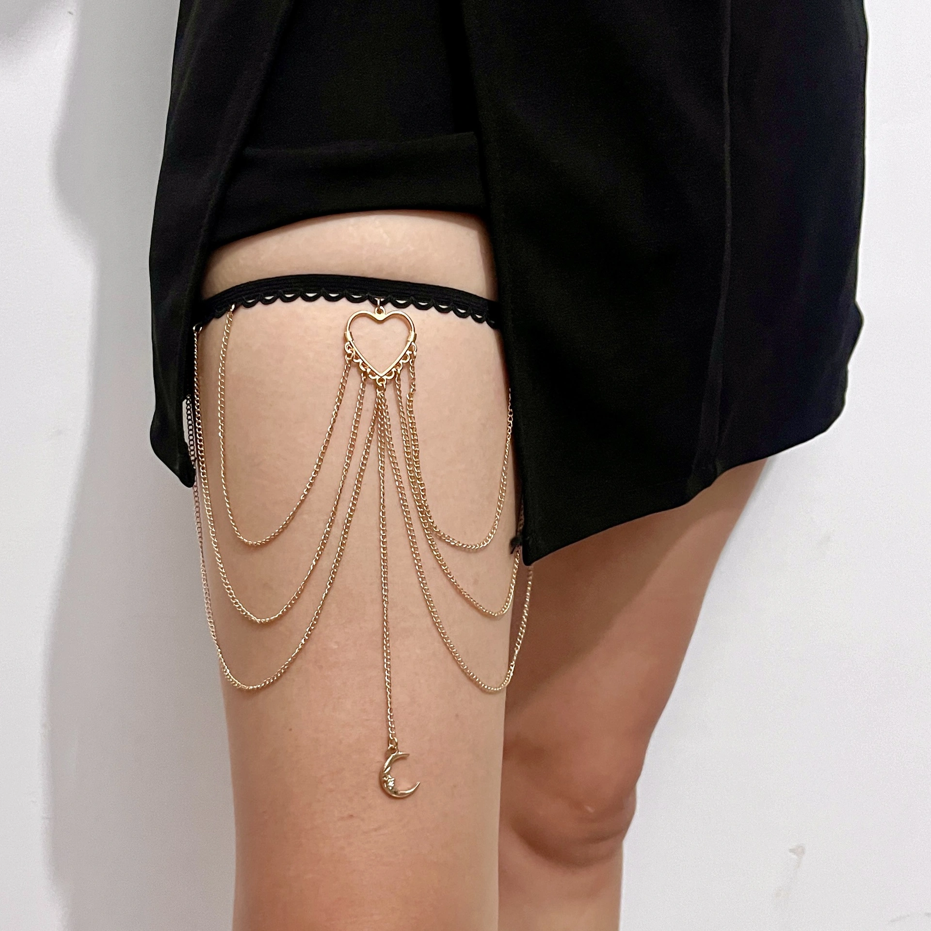Heart Charm Thigh Chain